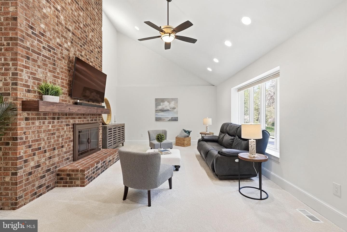 5006 Pheasant Ridge Road photo 5