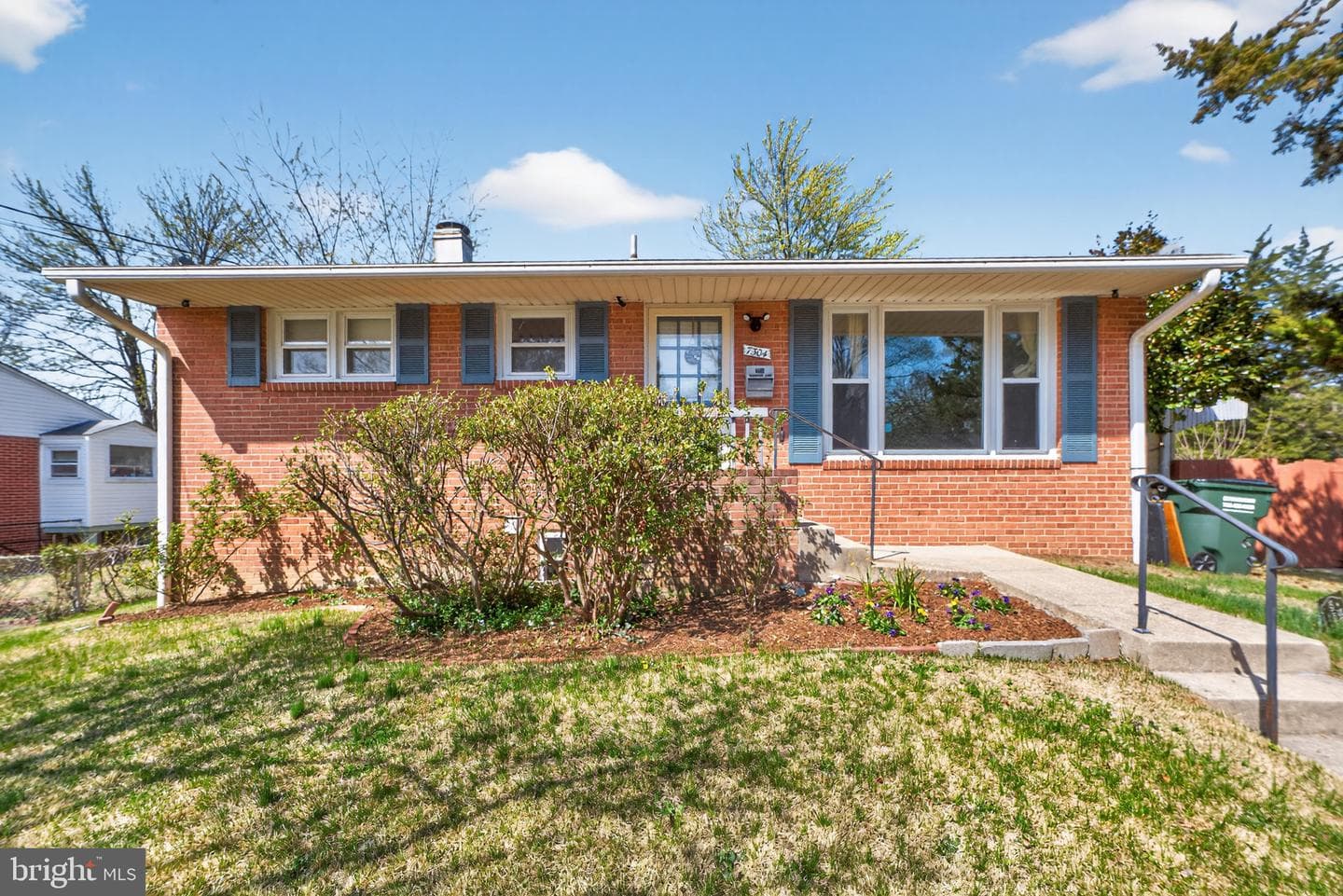 7304 Fairchild Drive photo 2