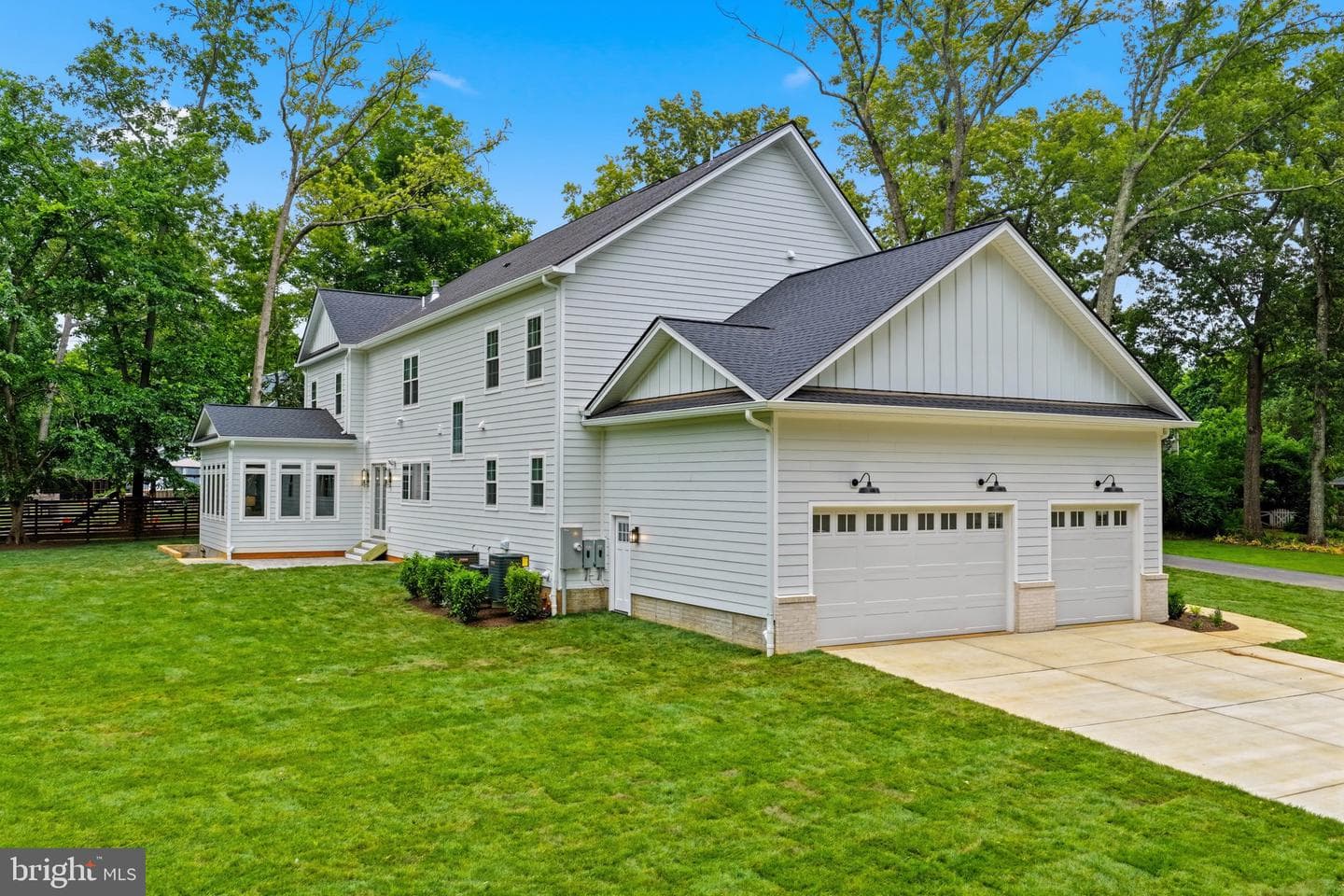 1142 Cameron Road photo 110