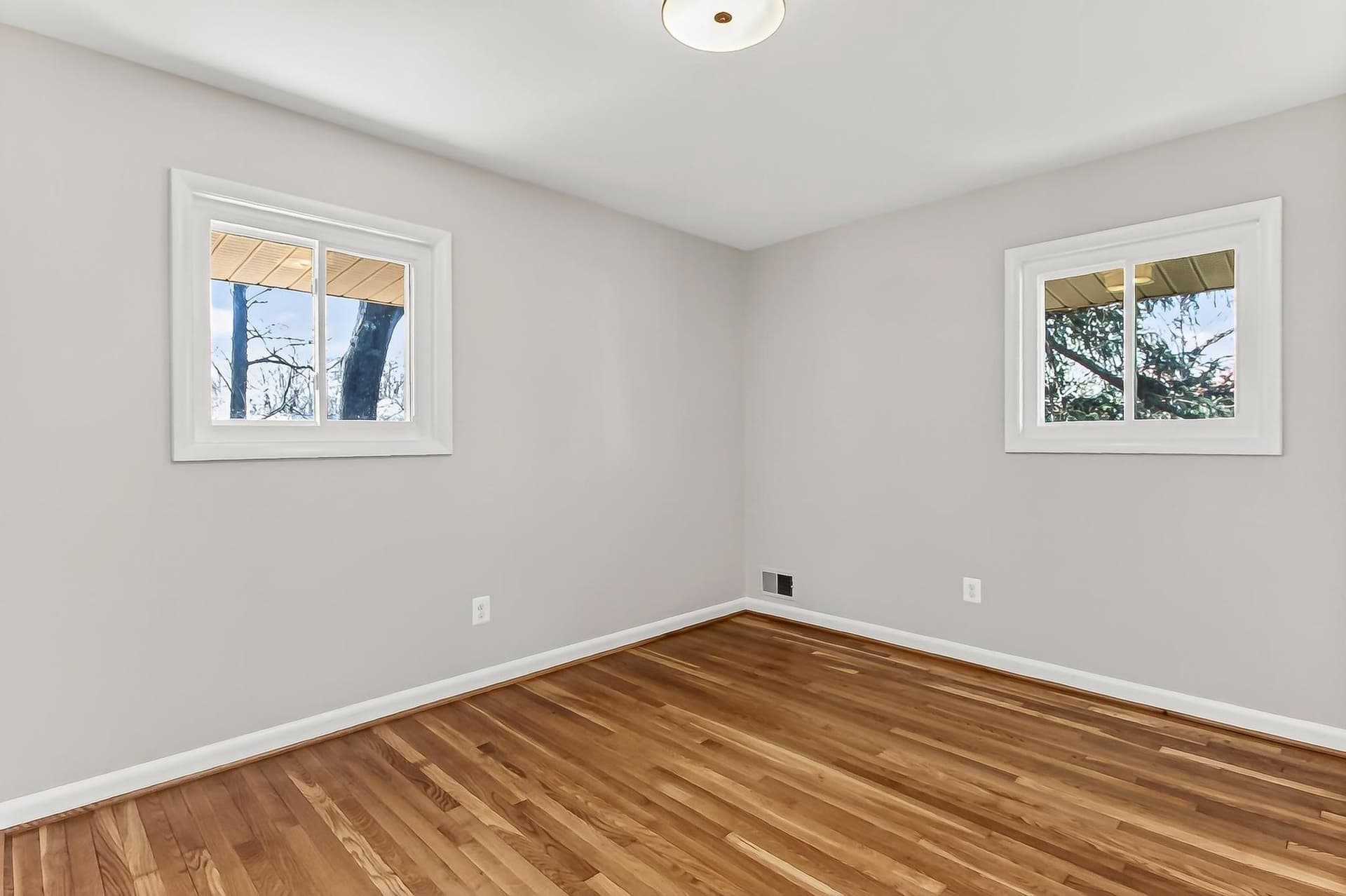 6451 Queen Anne Terrace photo 25