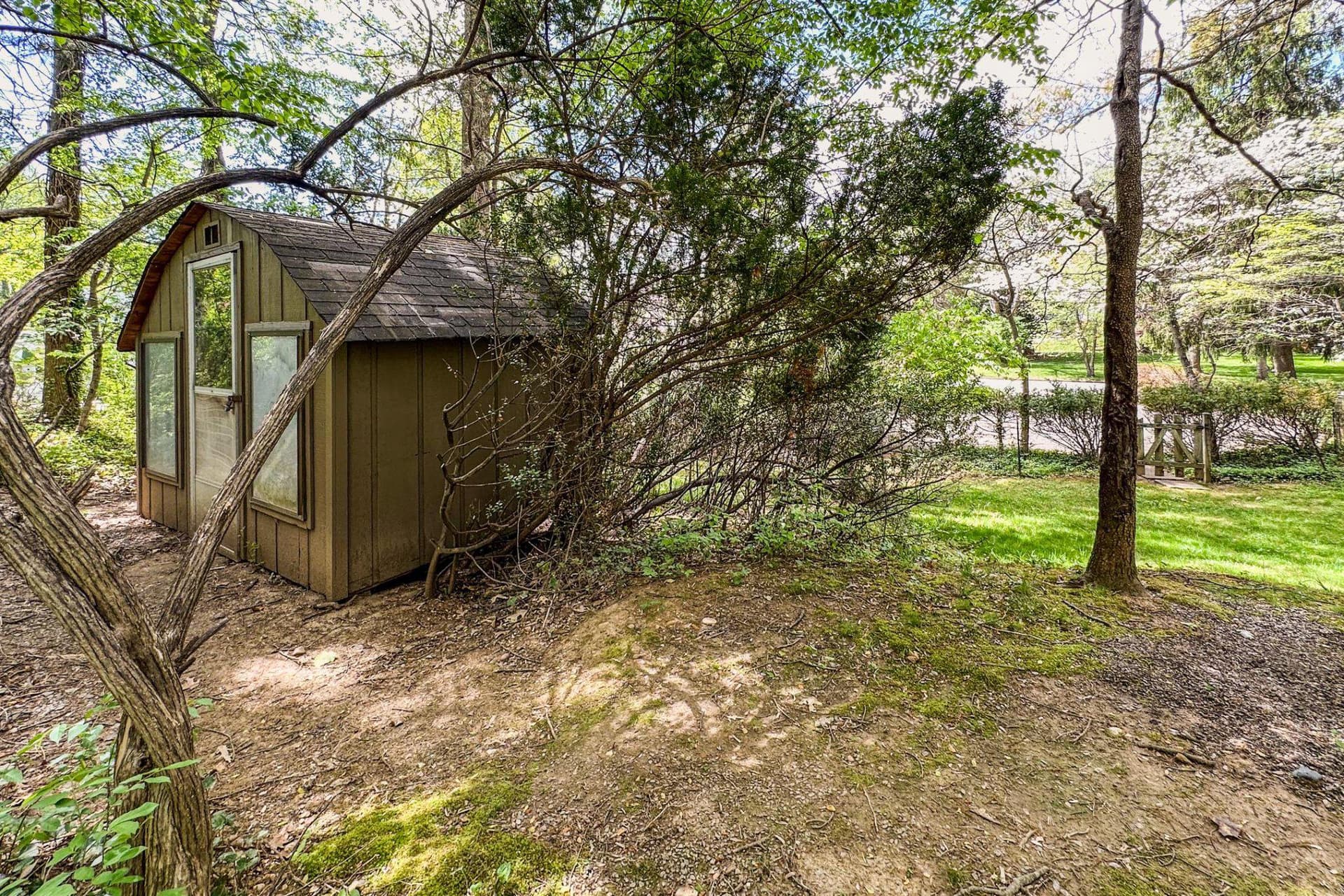 6451 Queen Anne Terrace photo 53