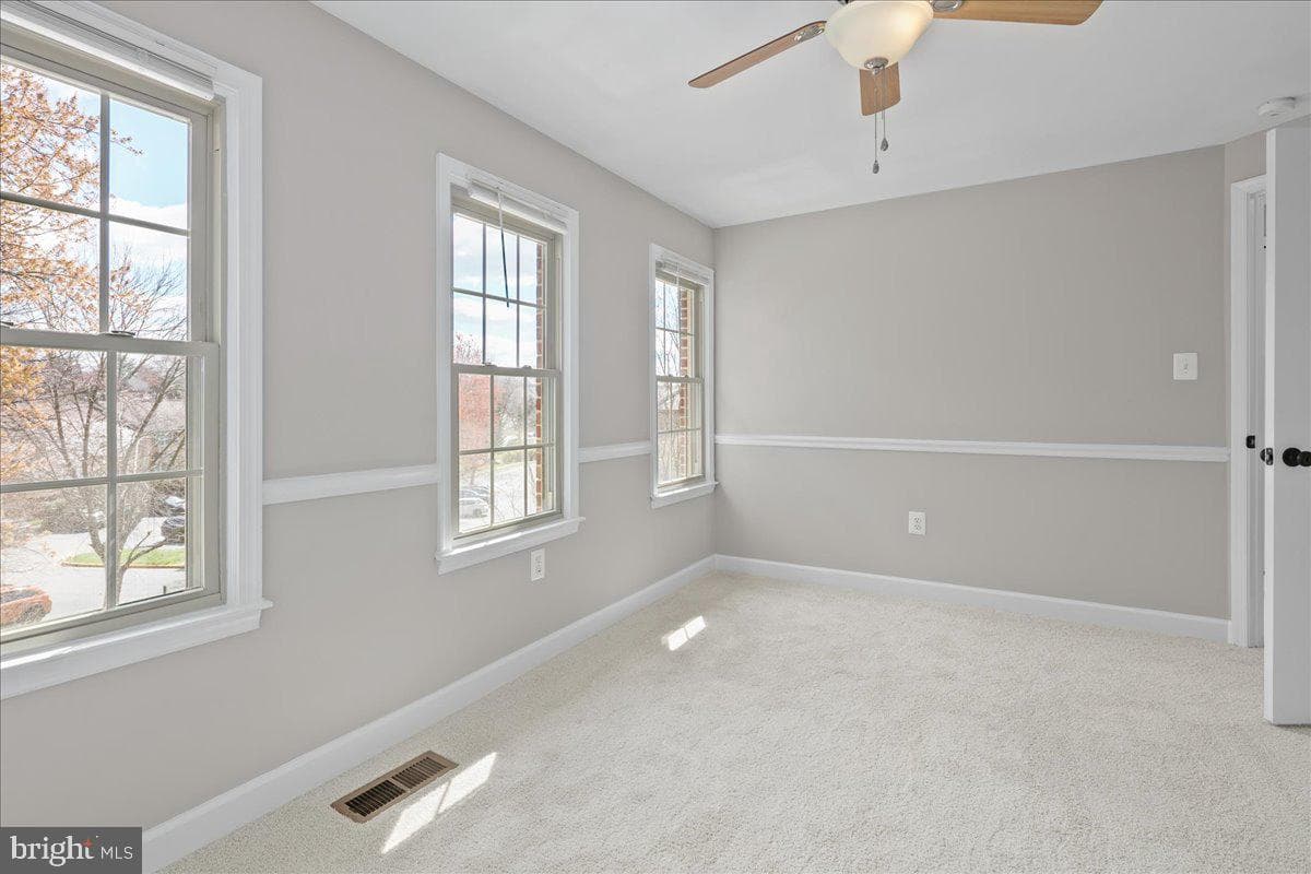 2872 Sutton Oaks Lane photo 34