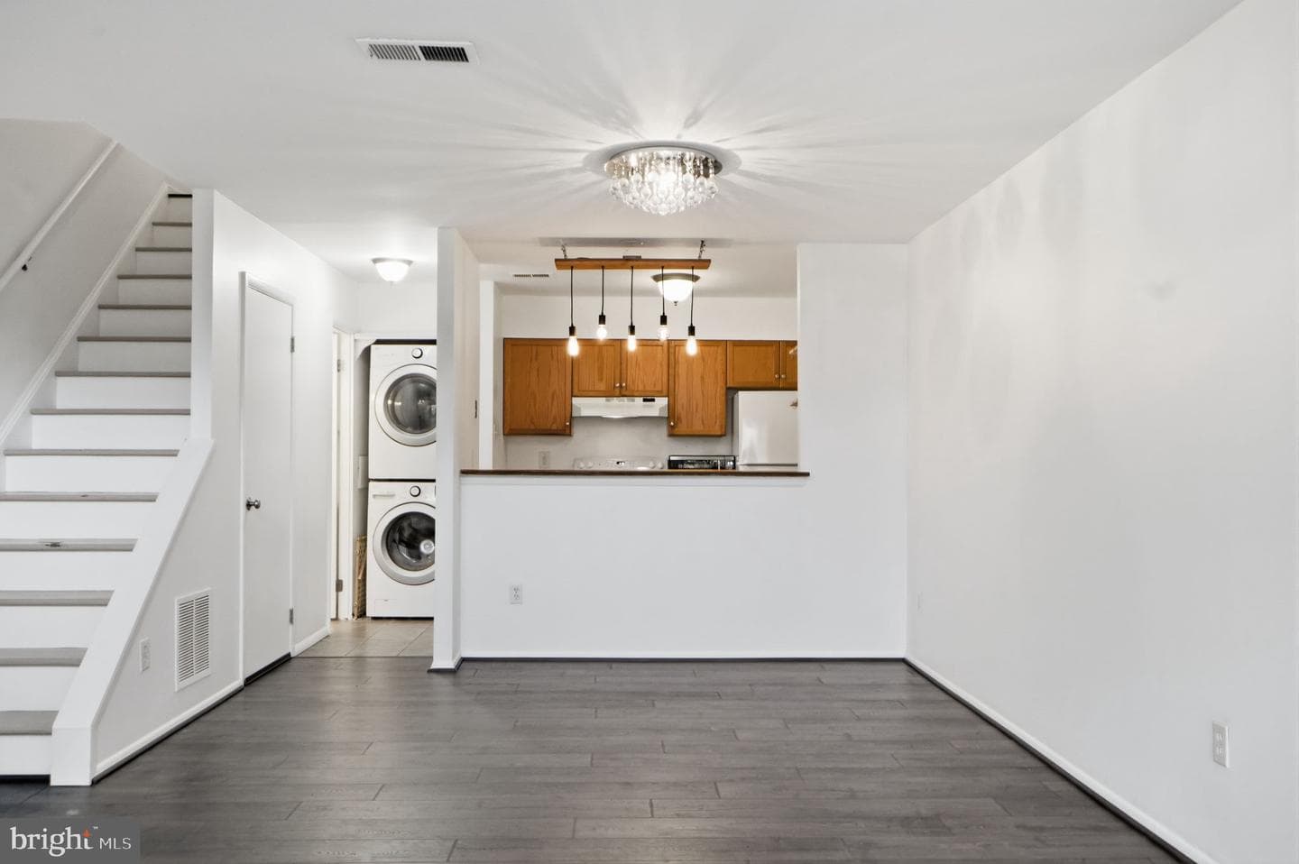 3914 Woodhue Place #6 photo 6