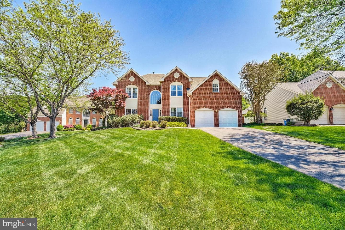 6109 Oakengate Way photo 2