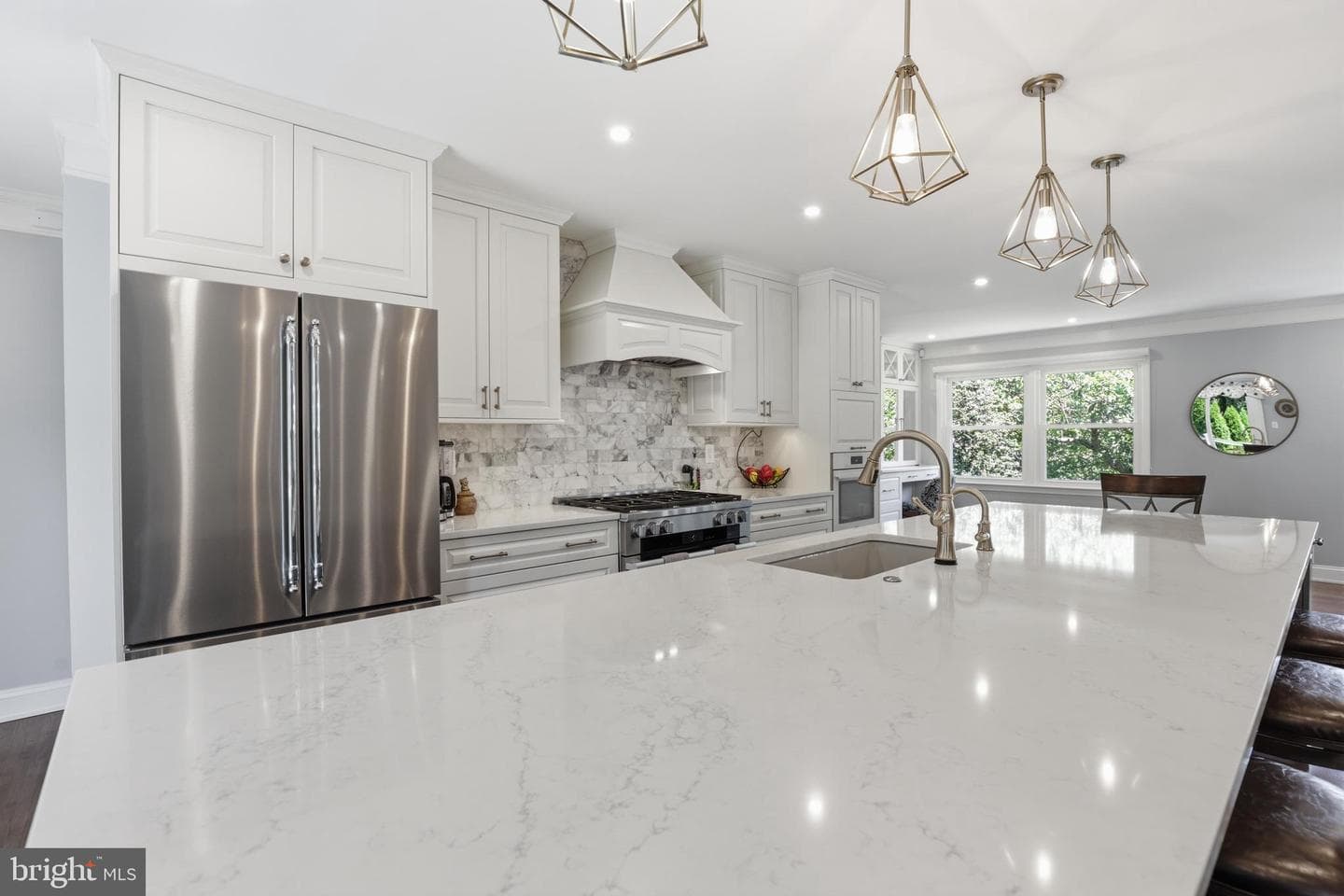 10106 Nadine Drive photo 4