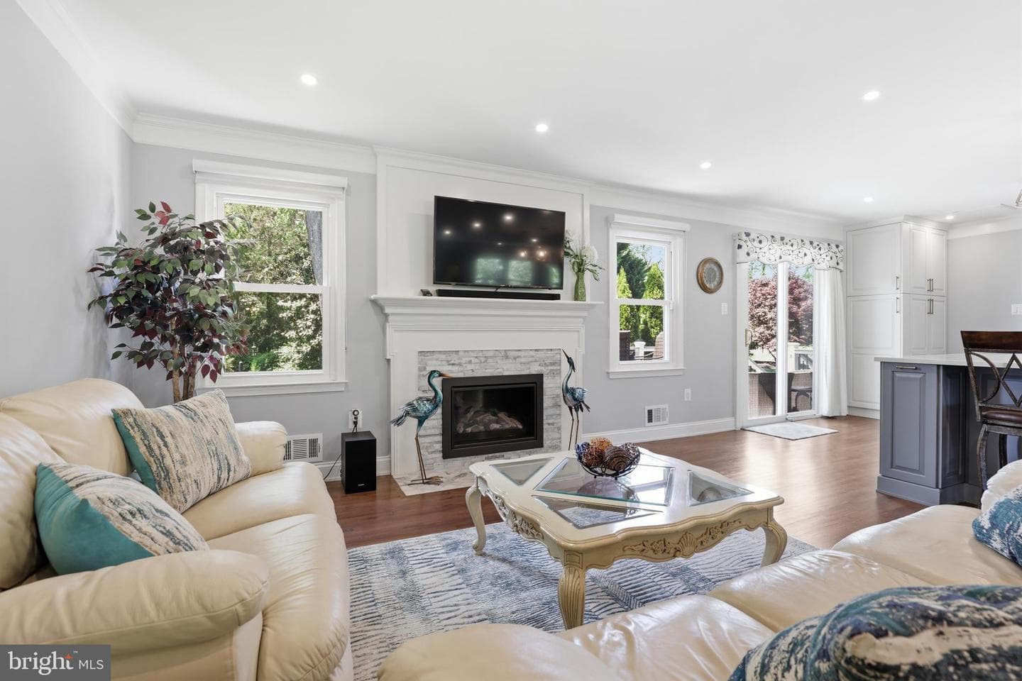 10106 Nadine Drive photo 8