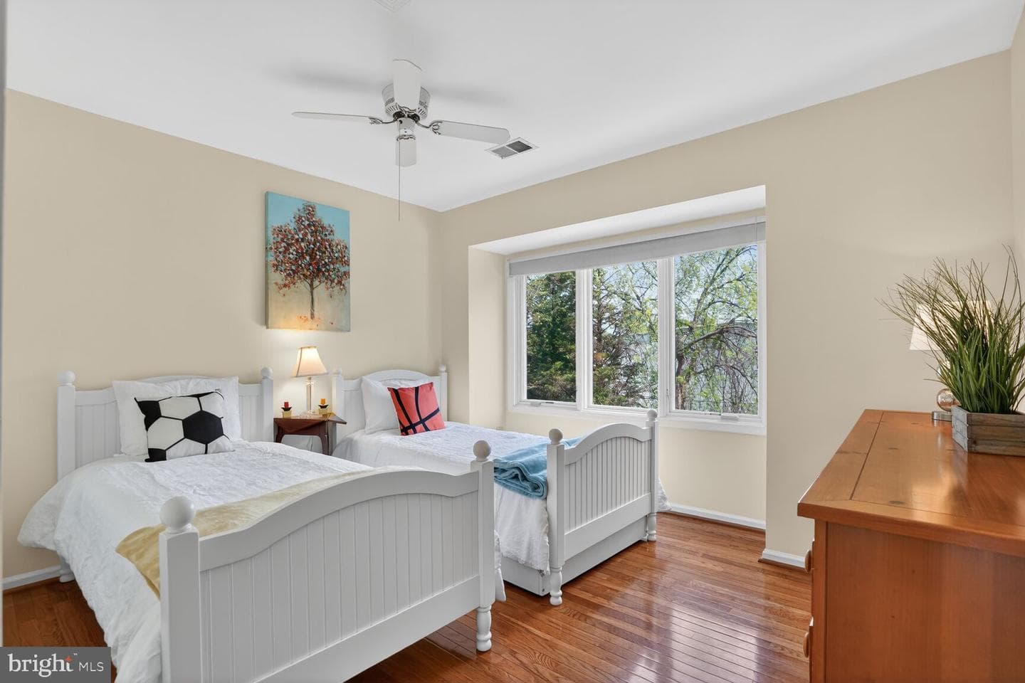 2925 Aran Court photo 53