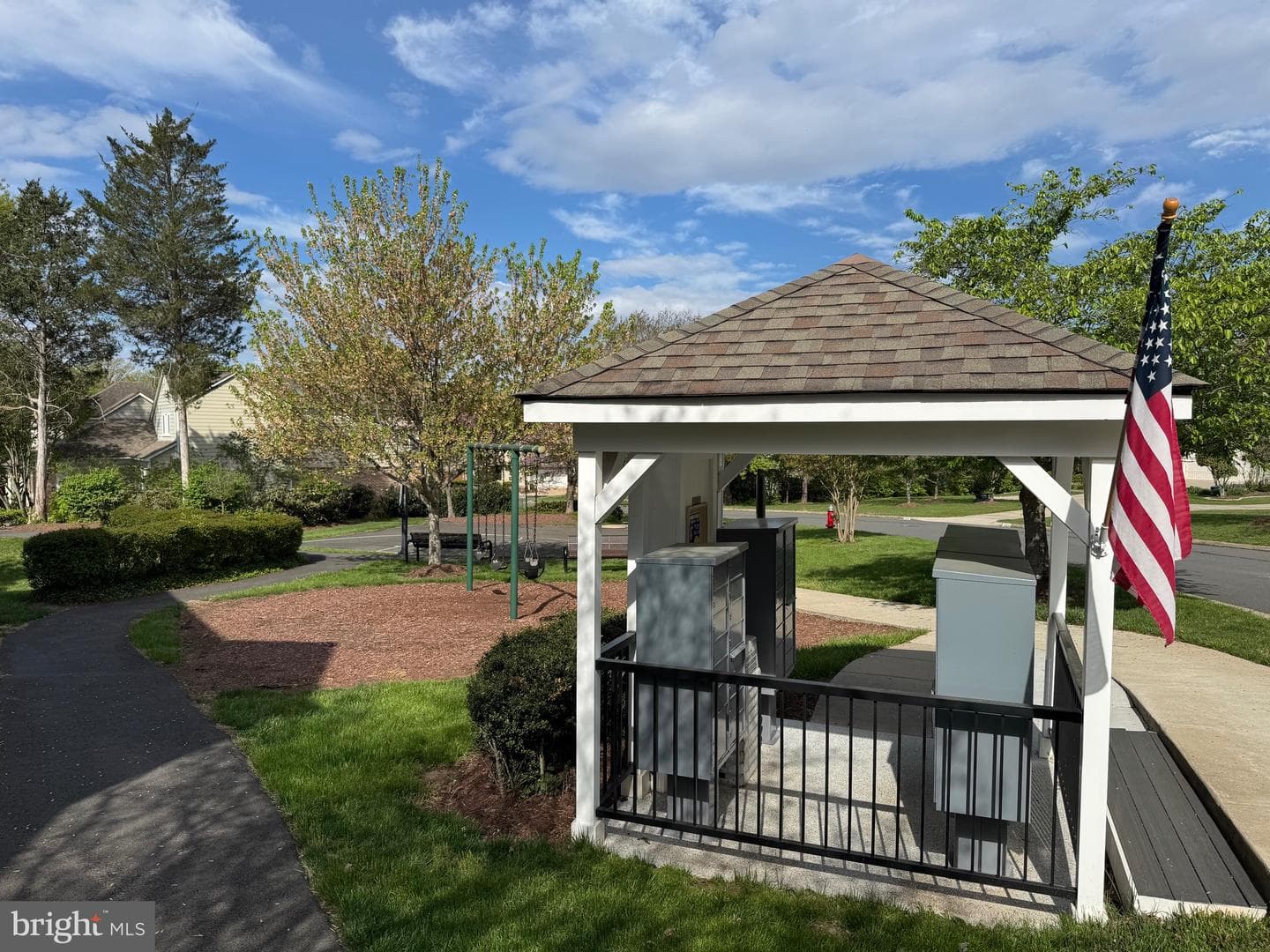 2925 Aran Court photo 83