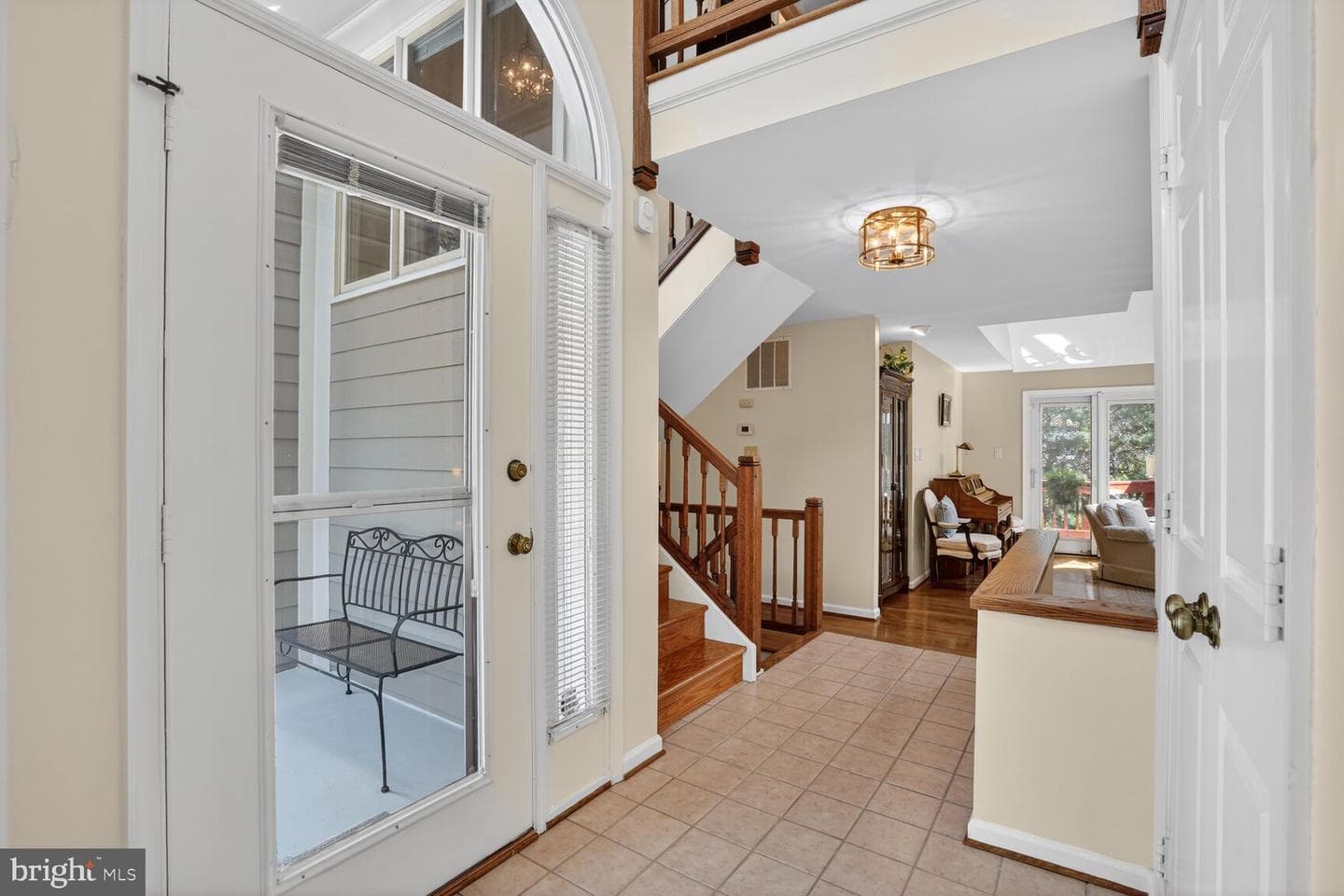 2925 Aran Court photo 9