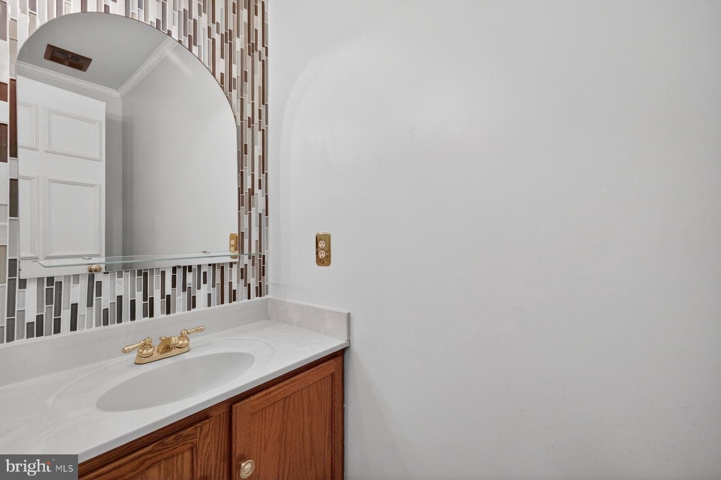 14422 Coachway Drive photo 19
