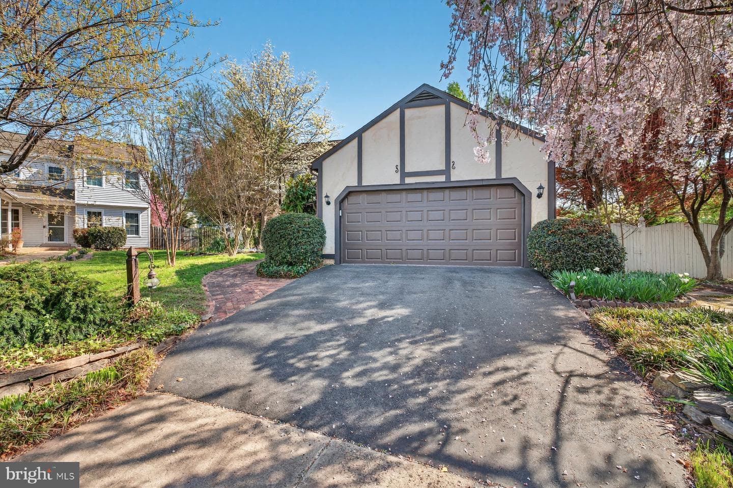 14422 Coachway Drive photo 2