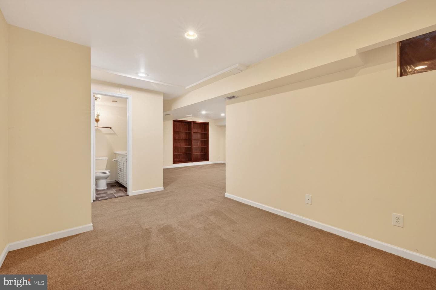 14422 Coachway Drive photo 34