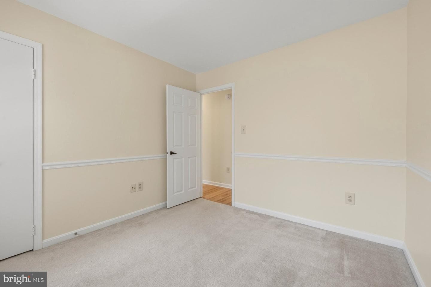 8955 Omega Court photo 24