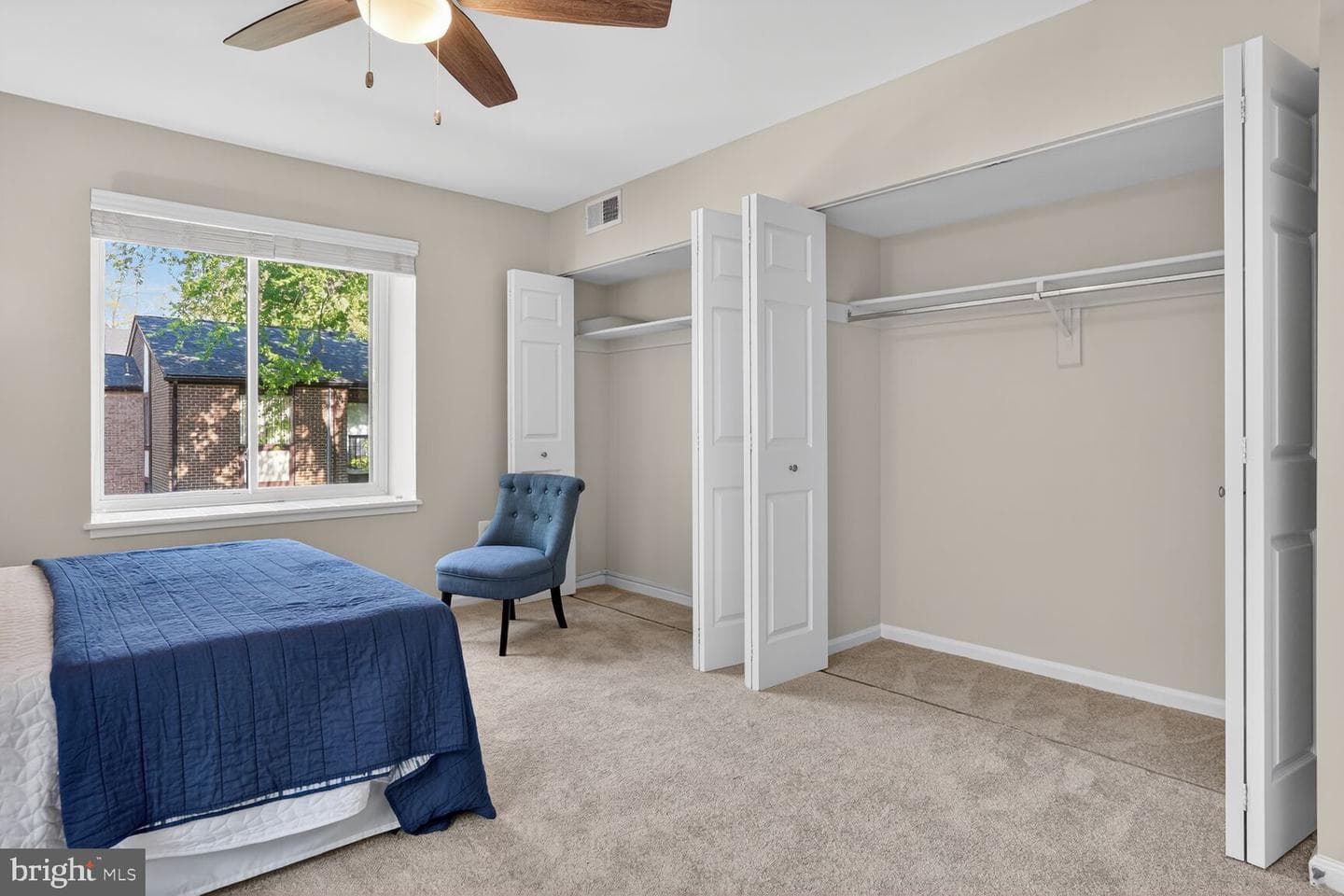 9708 Kingsbridge Drive #304 photo 21