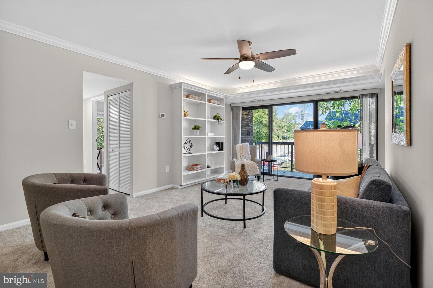 9708 Kingsbridge Drive #304 photo 5