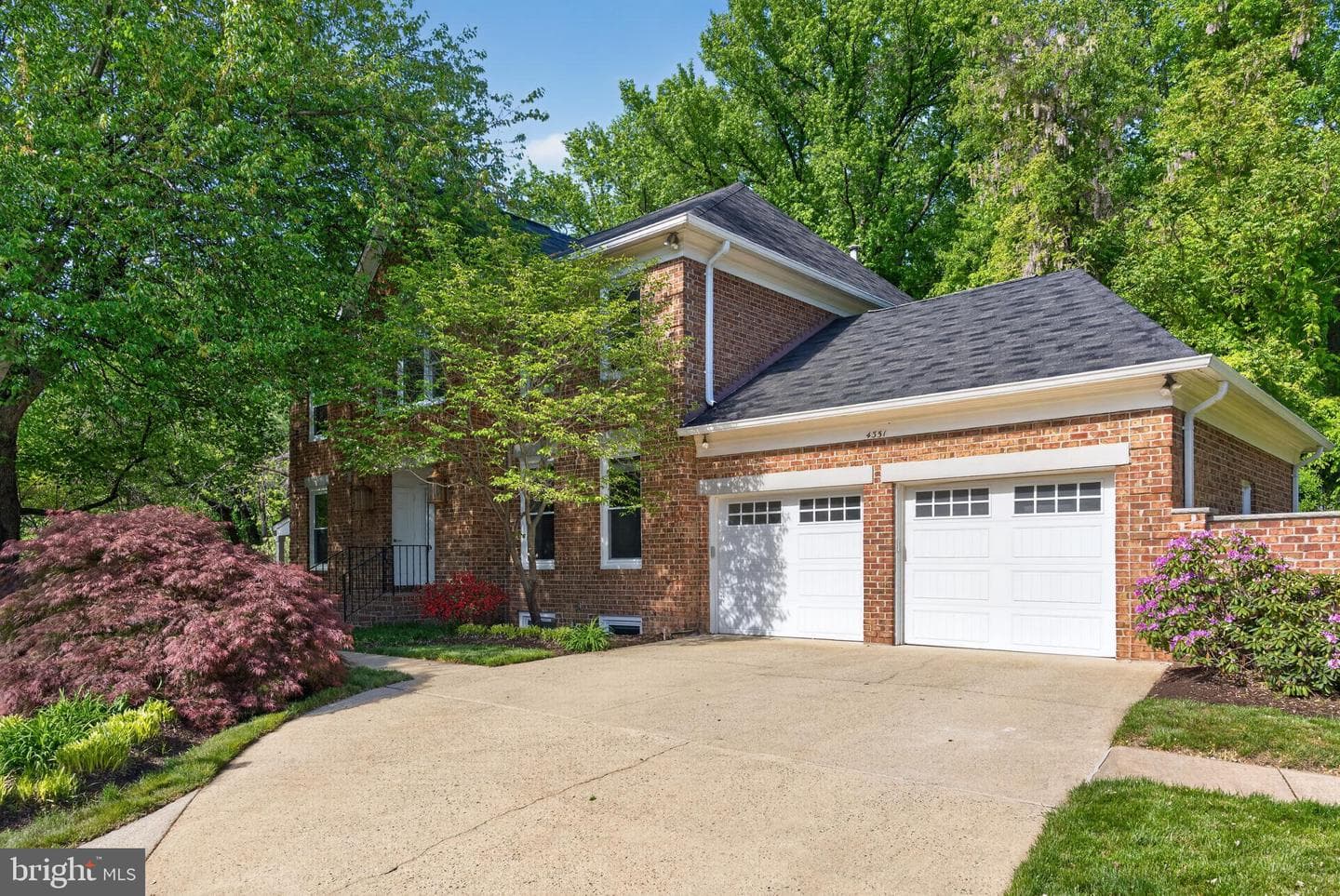 4351 Penwood Drive photo 2
