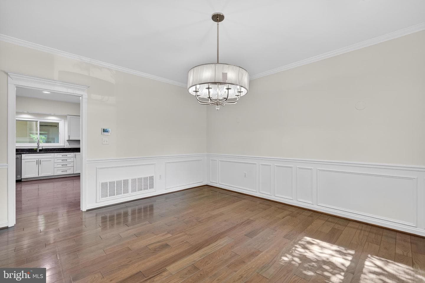 4351 Penwood Drive photo 8
