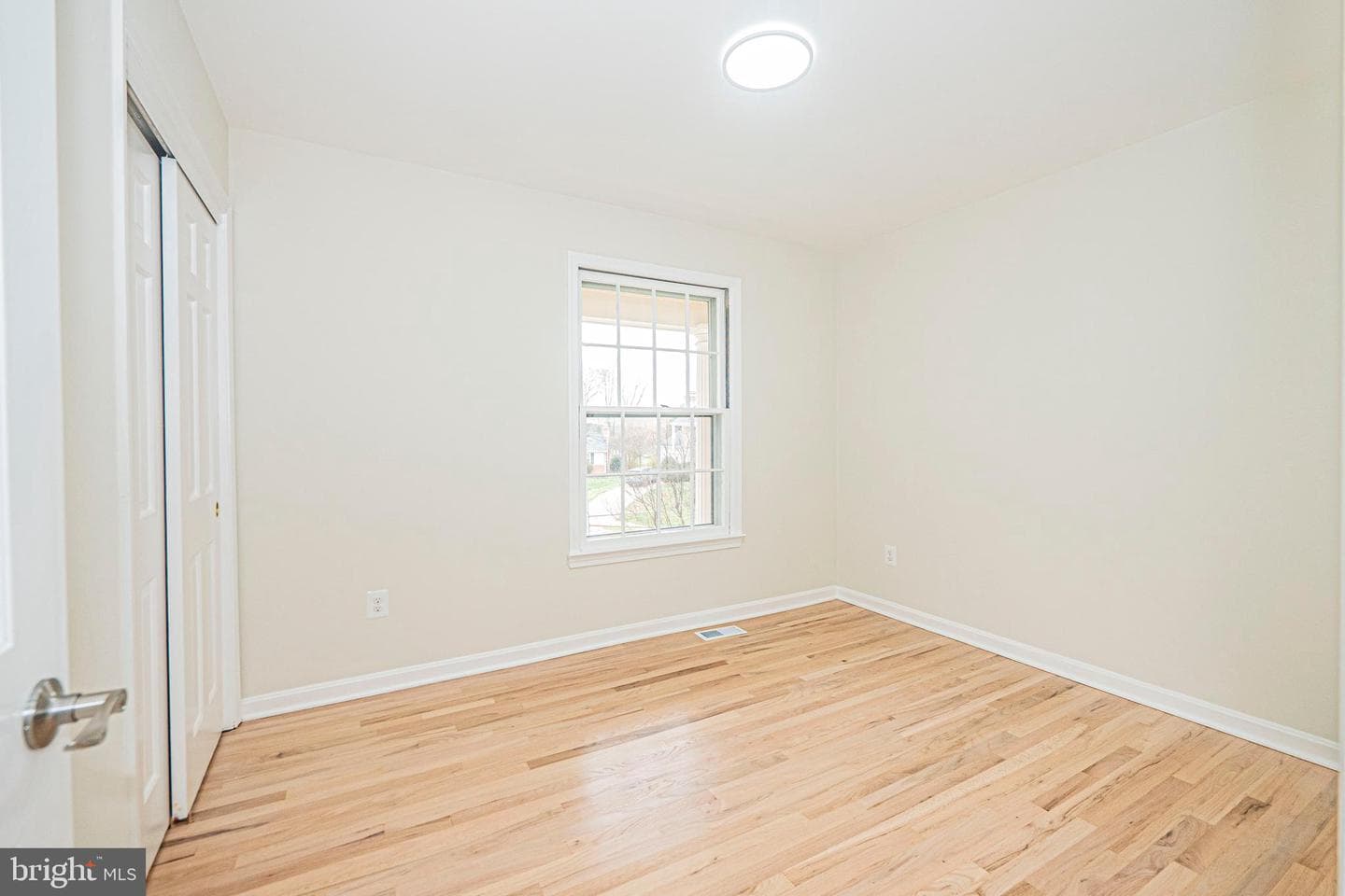 2419 Caron Lane photo 23