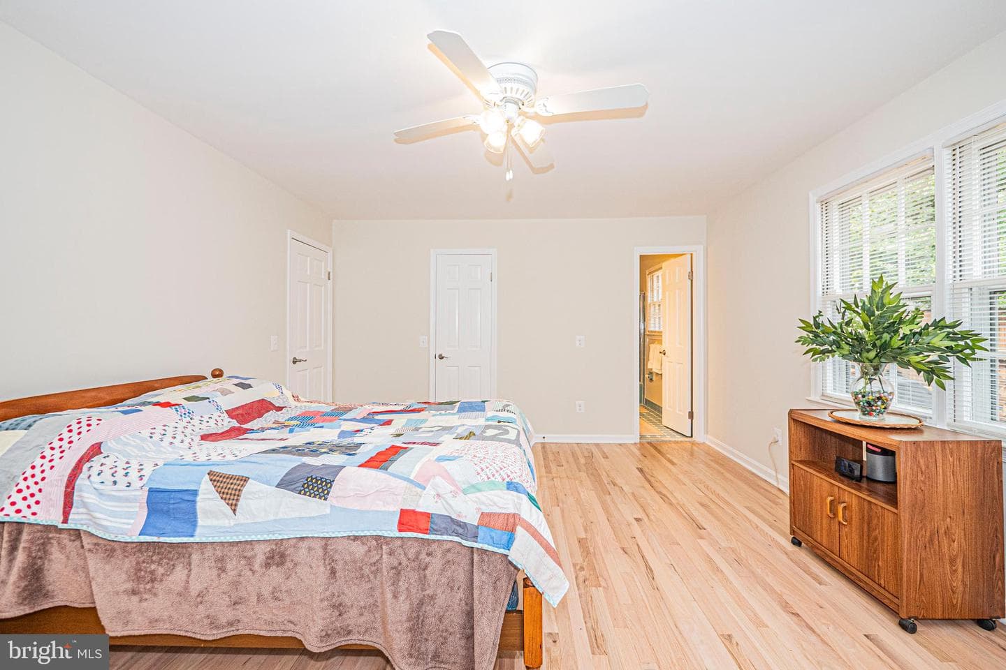 2419 Caron Lane photo 30