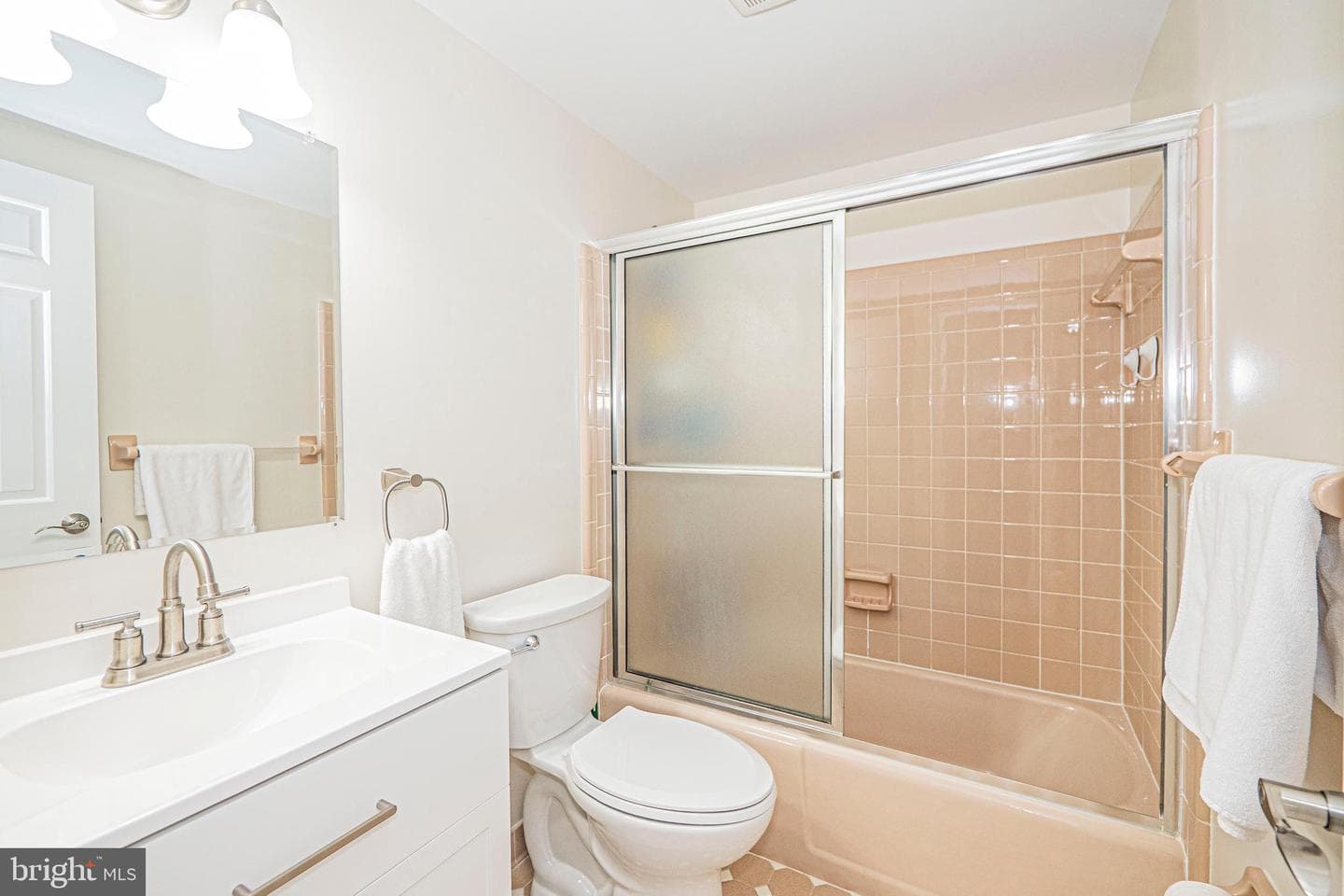 2419 Caron Lane photo 44