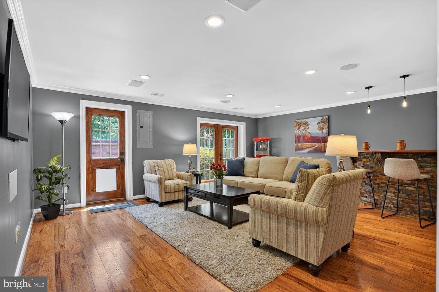 6020 Waterbury Court photo 55