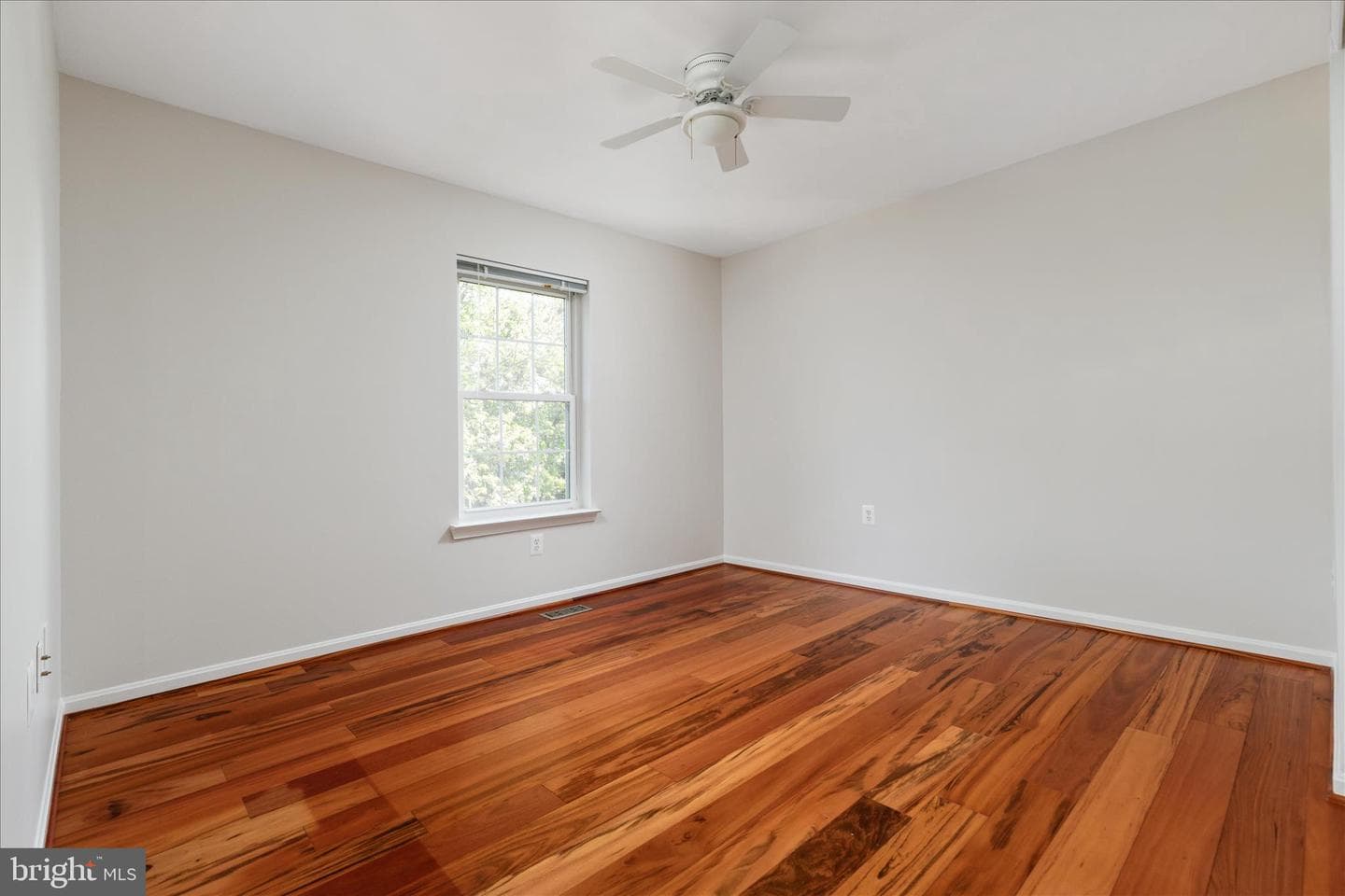 13132 Thornapple Place photo 35