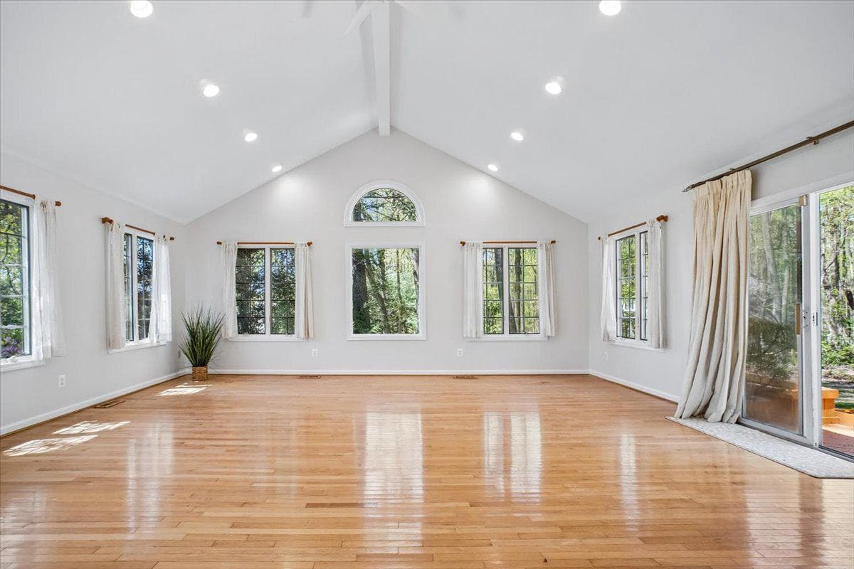 11104 Loran Road photo 15