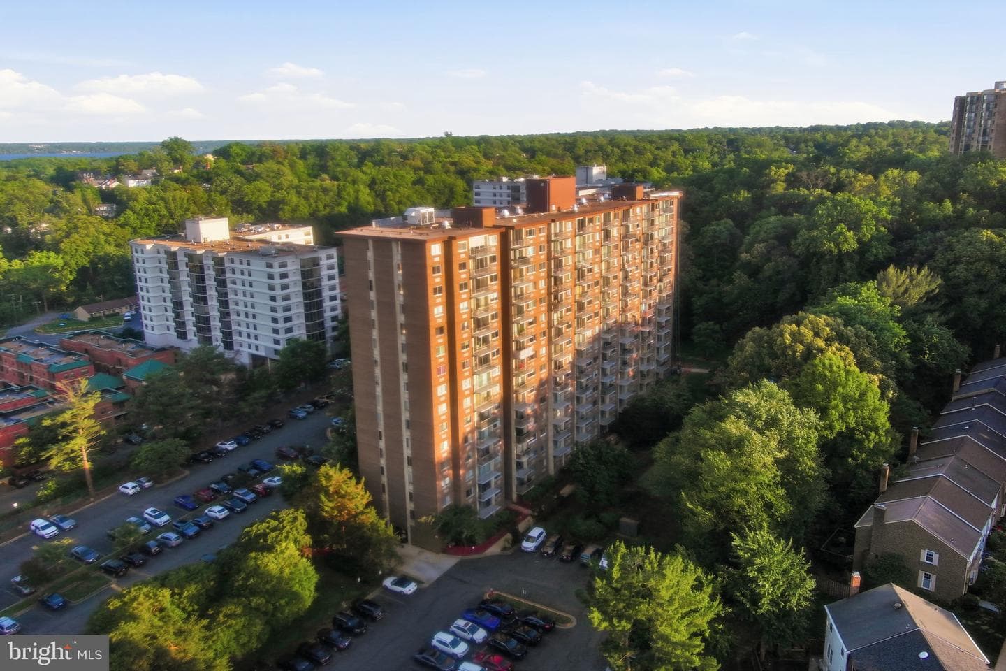 2059 Huntington Ave # 304, Alexandria