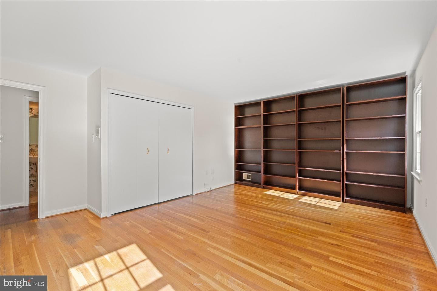6212 Nethercombe Court photo 30