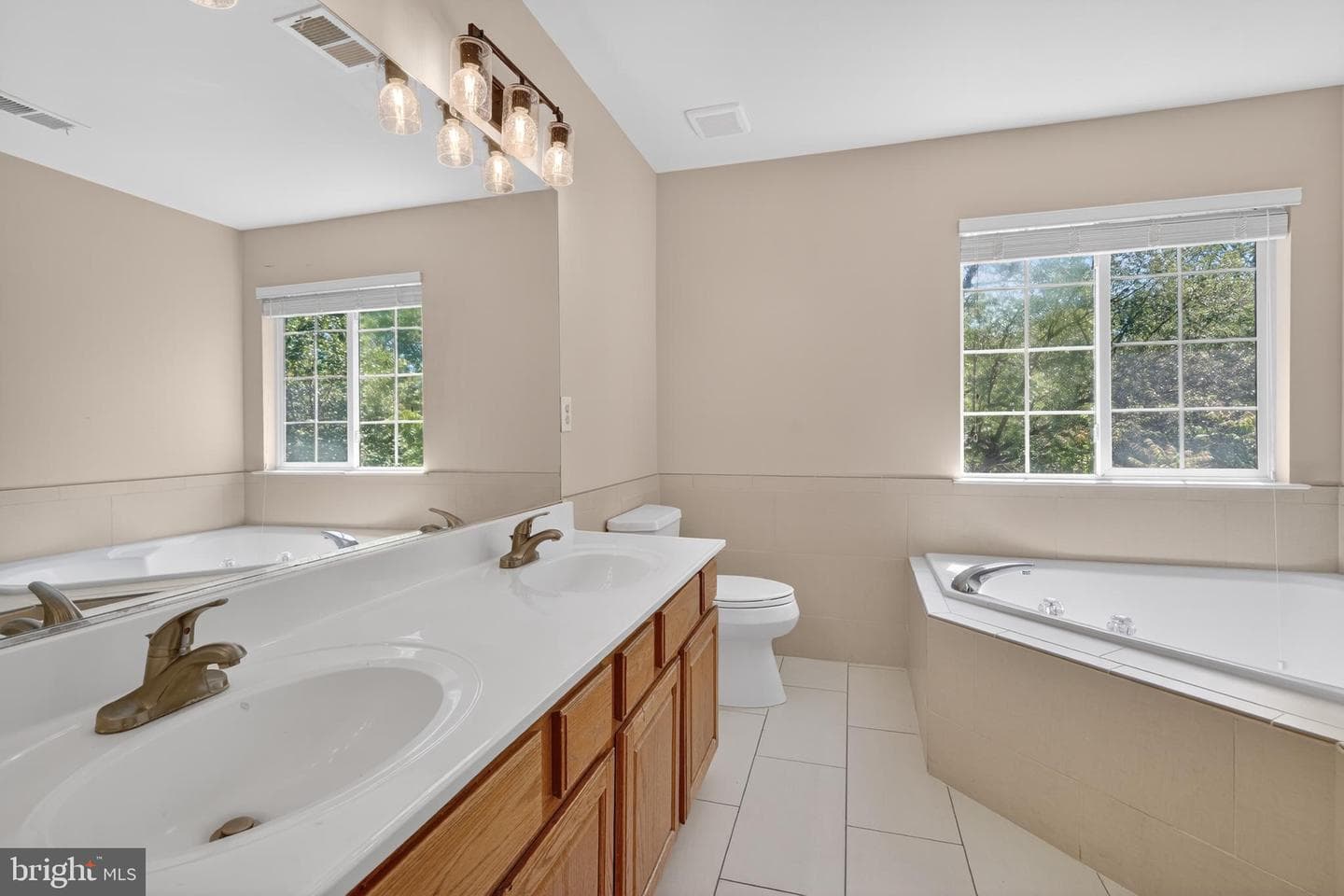 5169 Ballycastle Circle photo 19