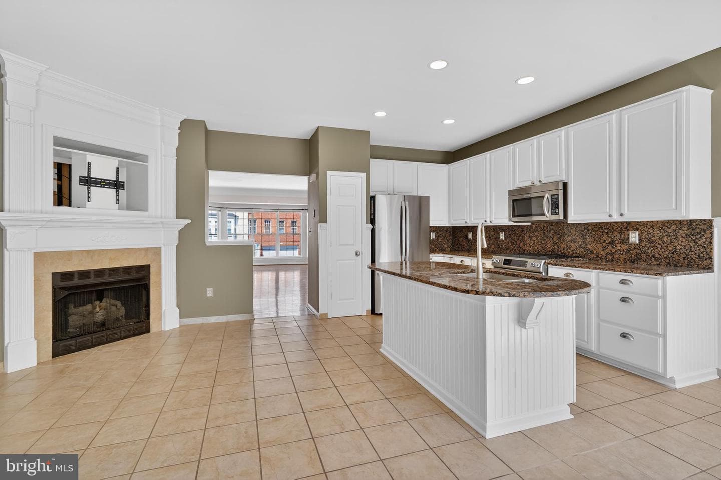5169 Ballycastle Circle photo 8