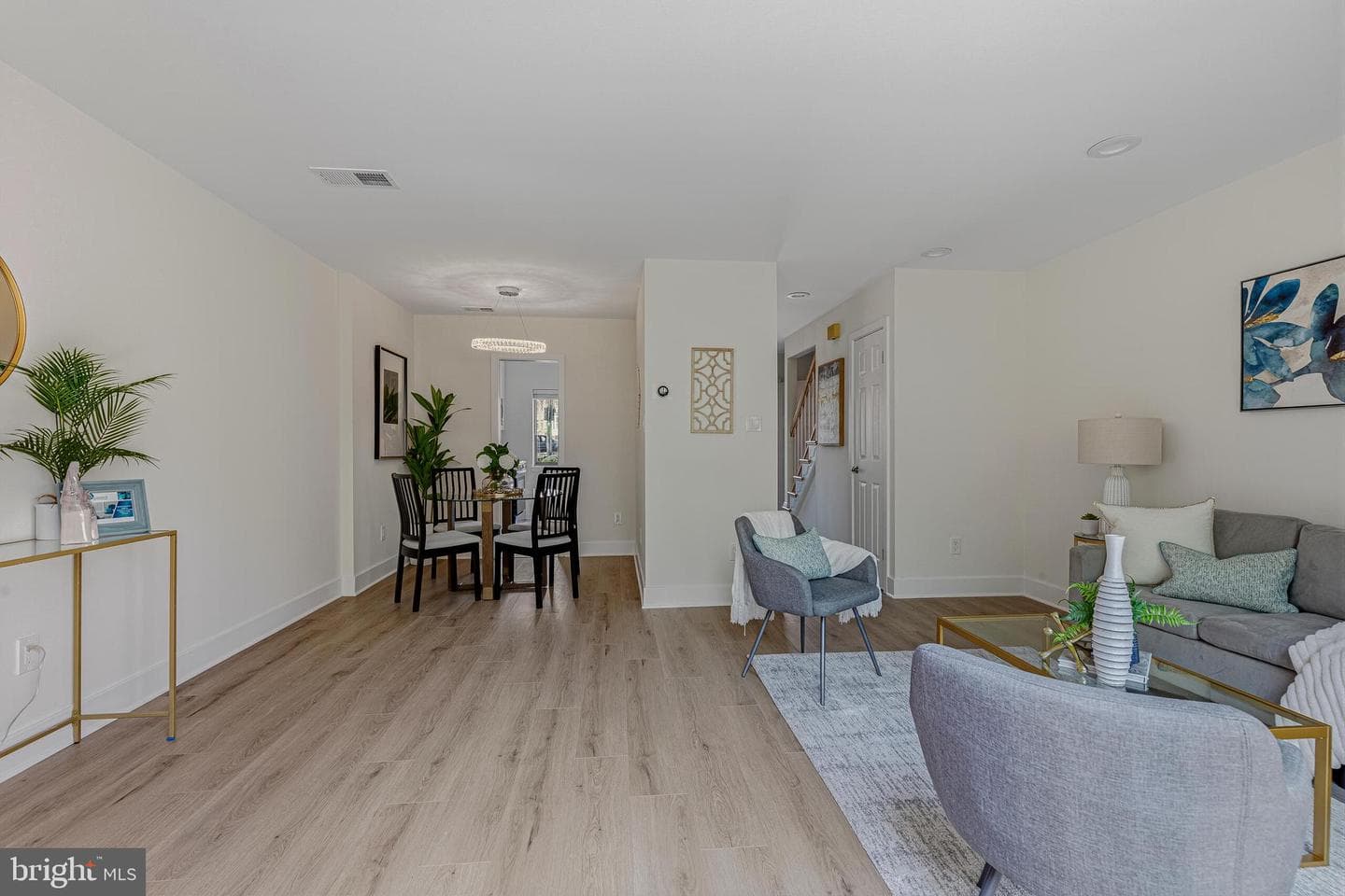 3713 Madison Lane photo 9