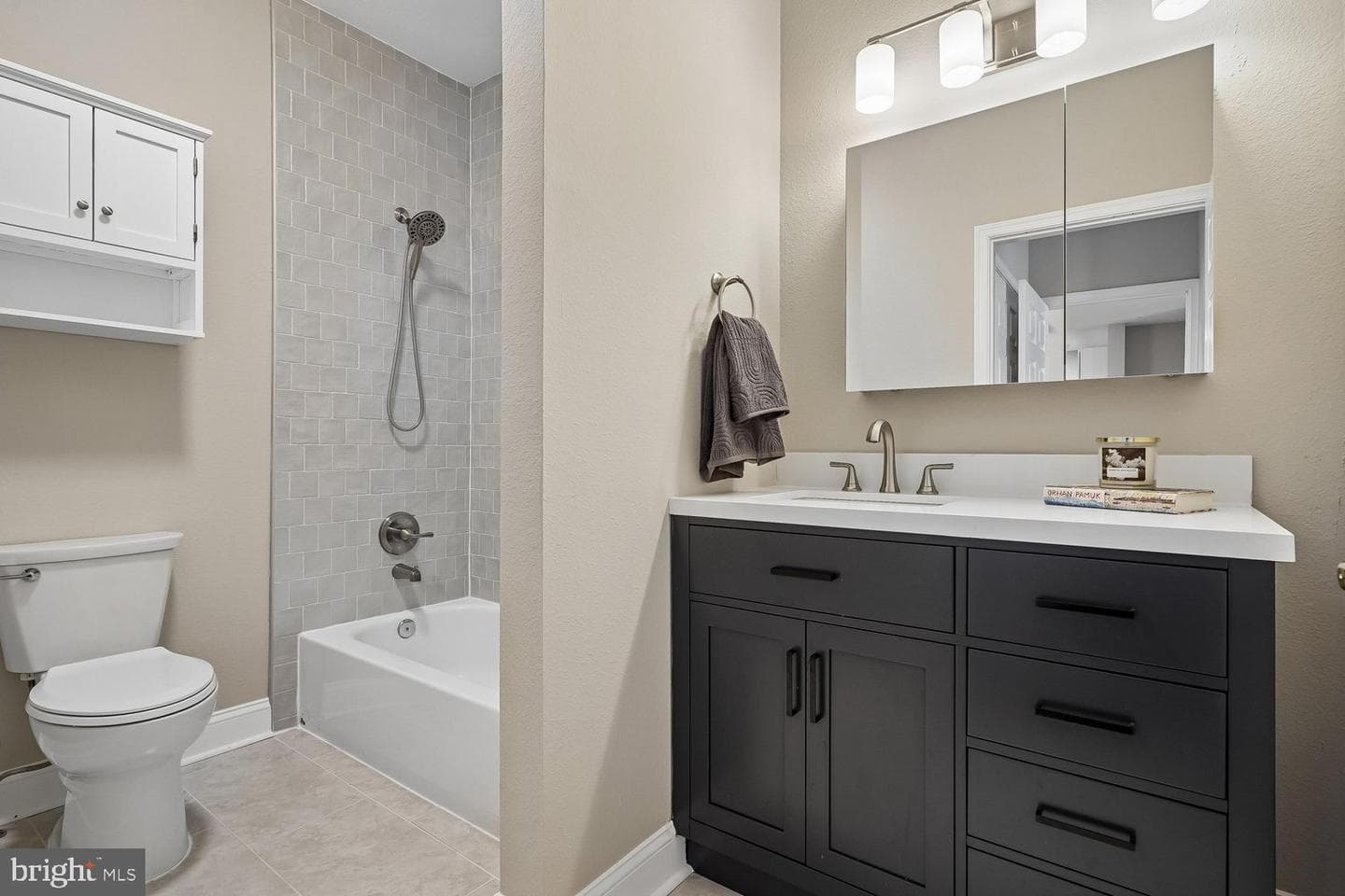 1521 Spring Gate Drive #10211 photo 20