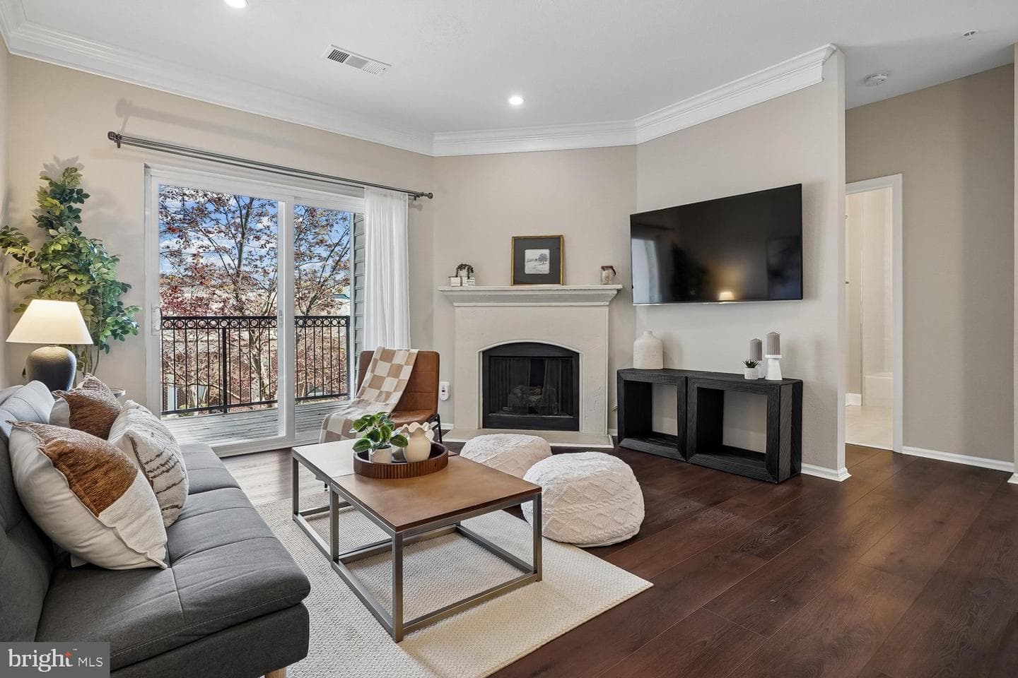1521 Spring Gate Drive #10211 photo 4