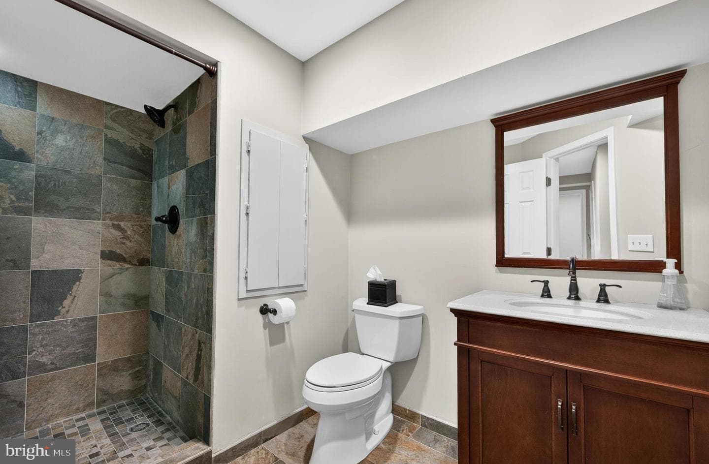 2906 Oakton Ridge Circle photo 29