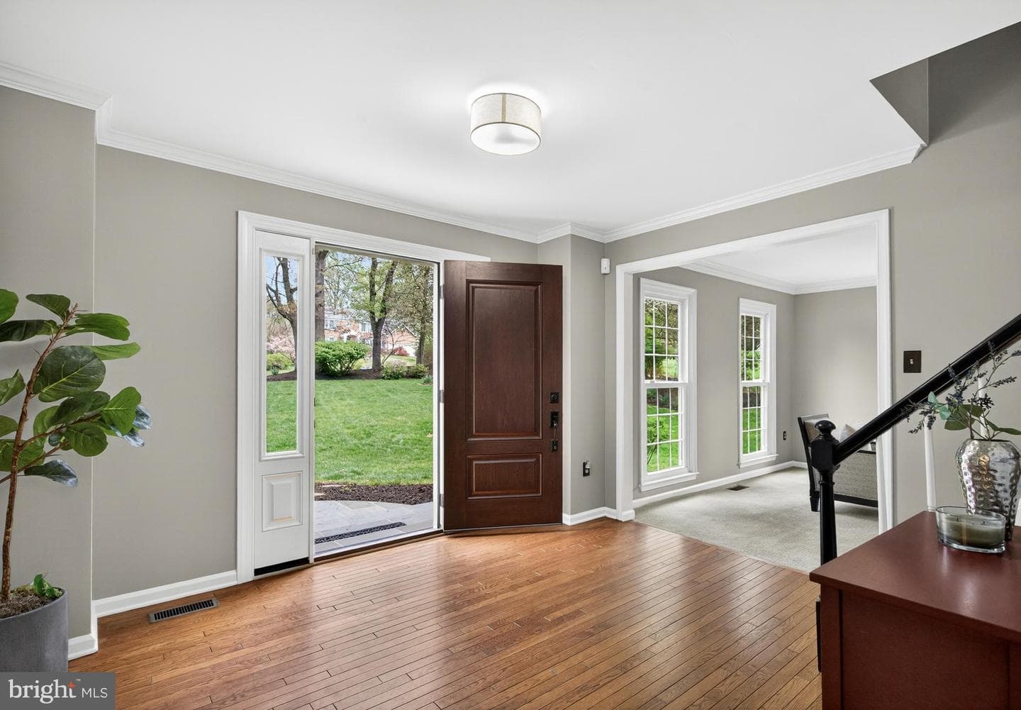2906 Oakton Ridge Circle photo 3