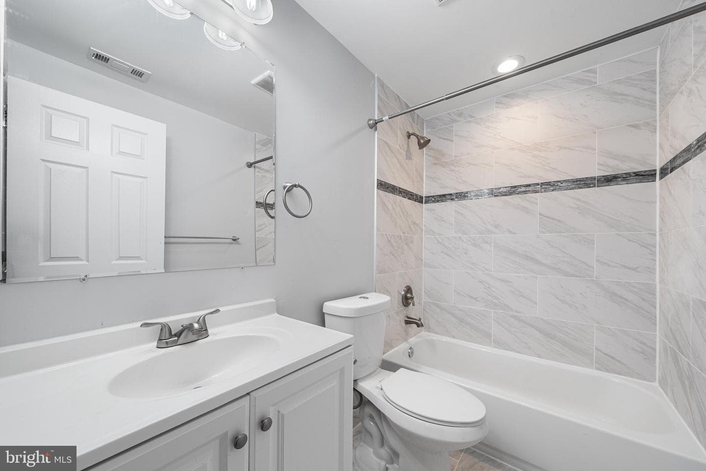 13910 Stonefield Lane photo 48