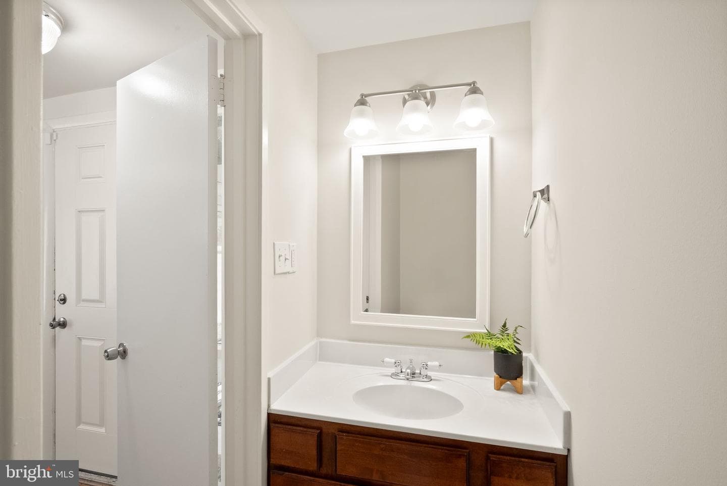 11100 Saffold Way photo 24