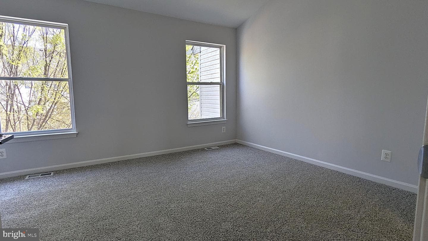 2593 James Madison Circle photo 22