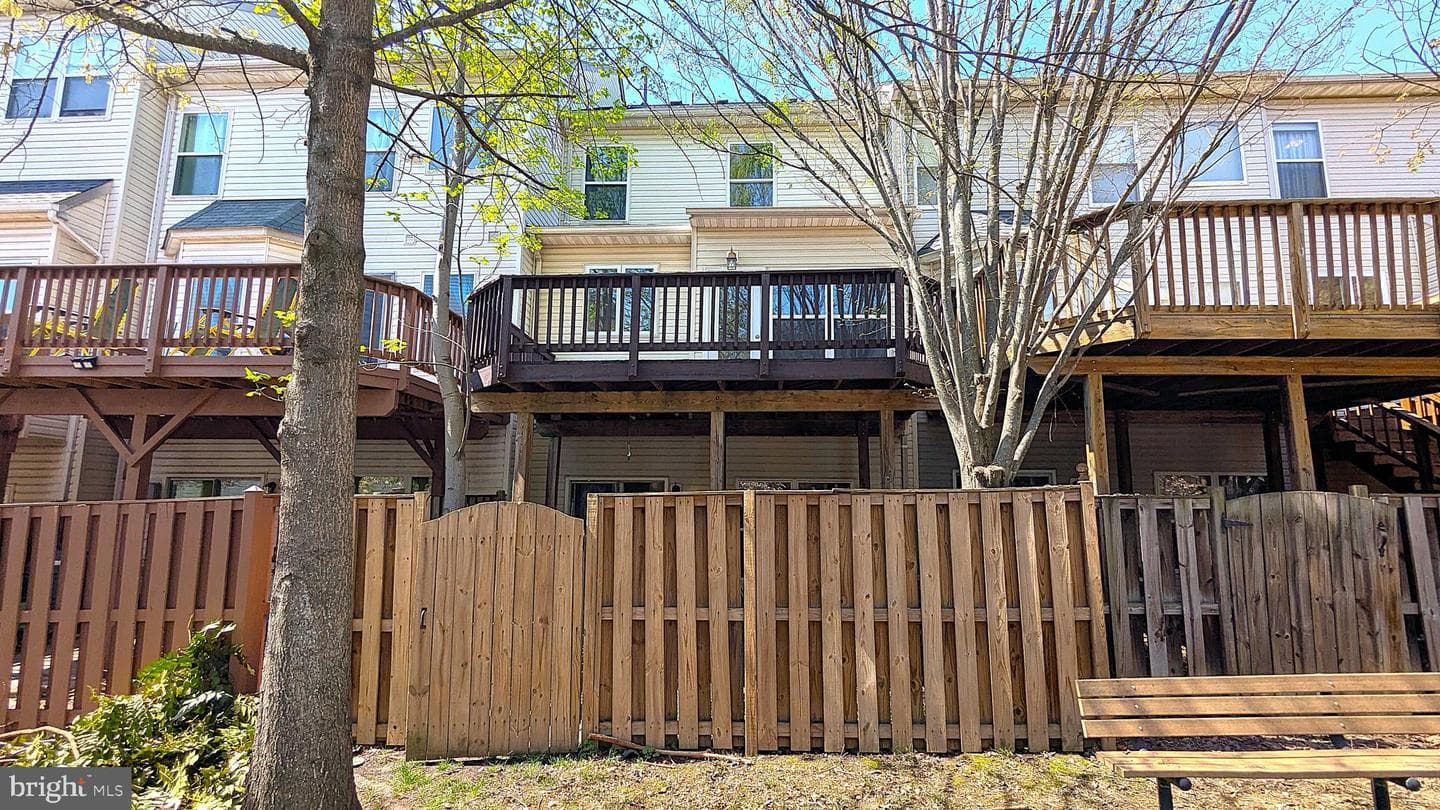2593 James Madison Circle photo 50