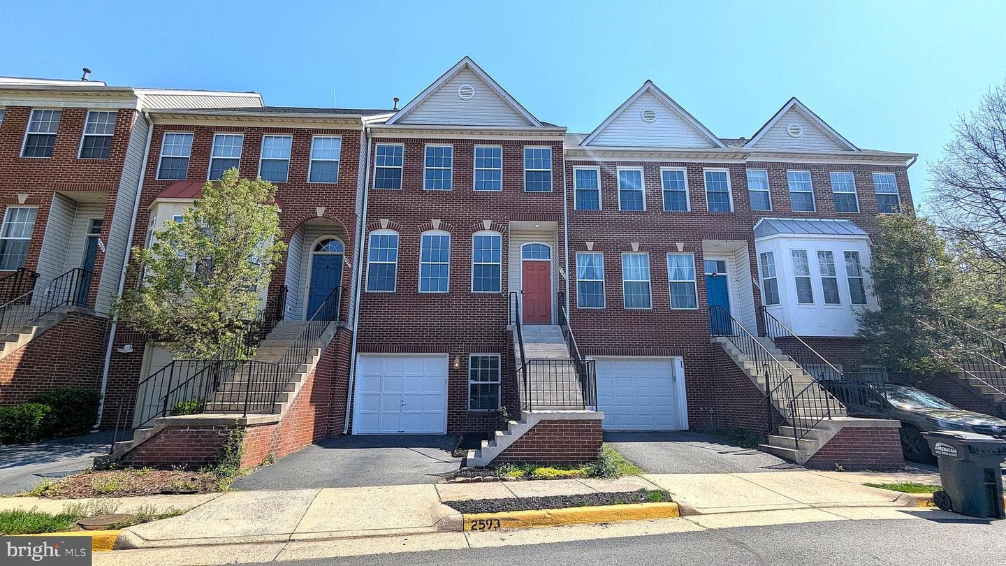 2593 James Madison Circle photo 52