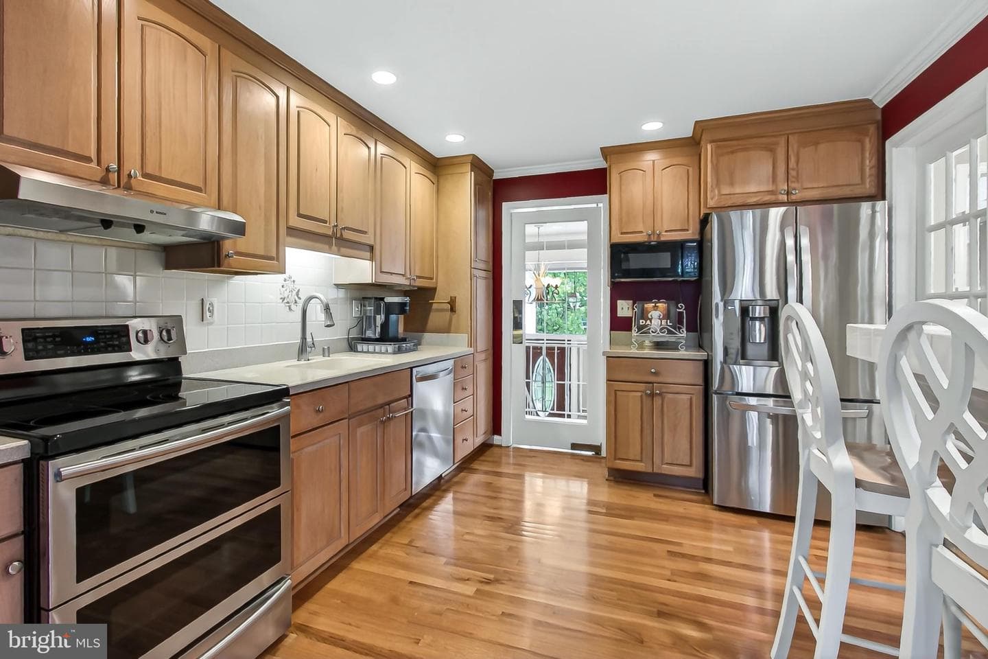 7052 Wardell St photo 14