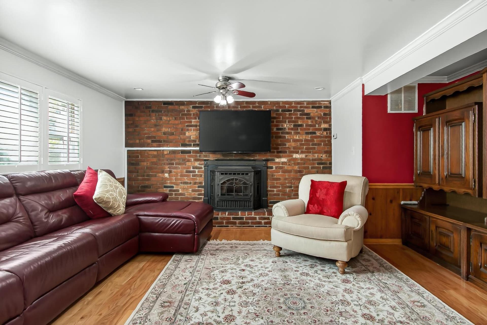 7052 Wardell St photo 27