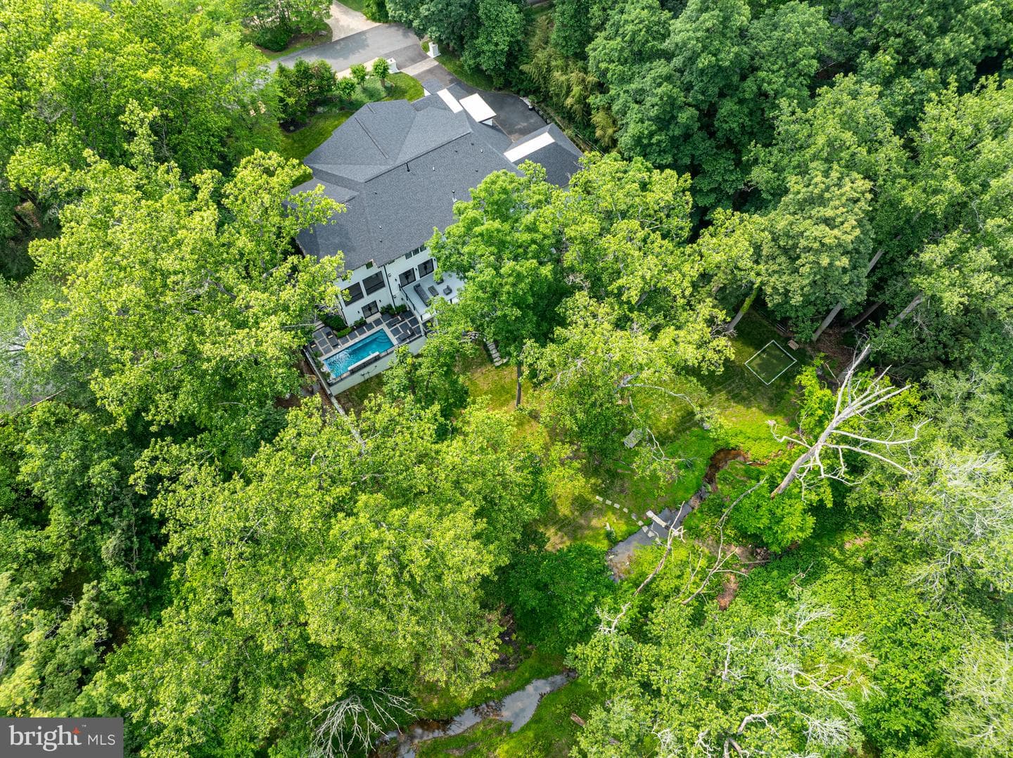 825 Whann Avenue, Mclean