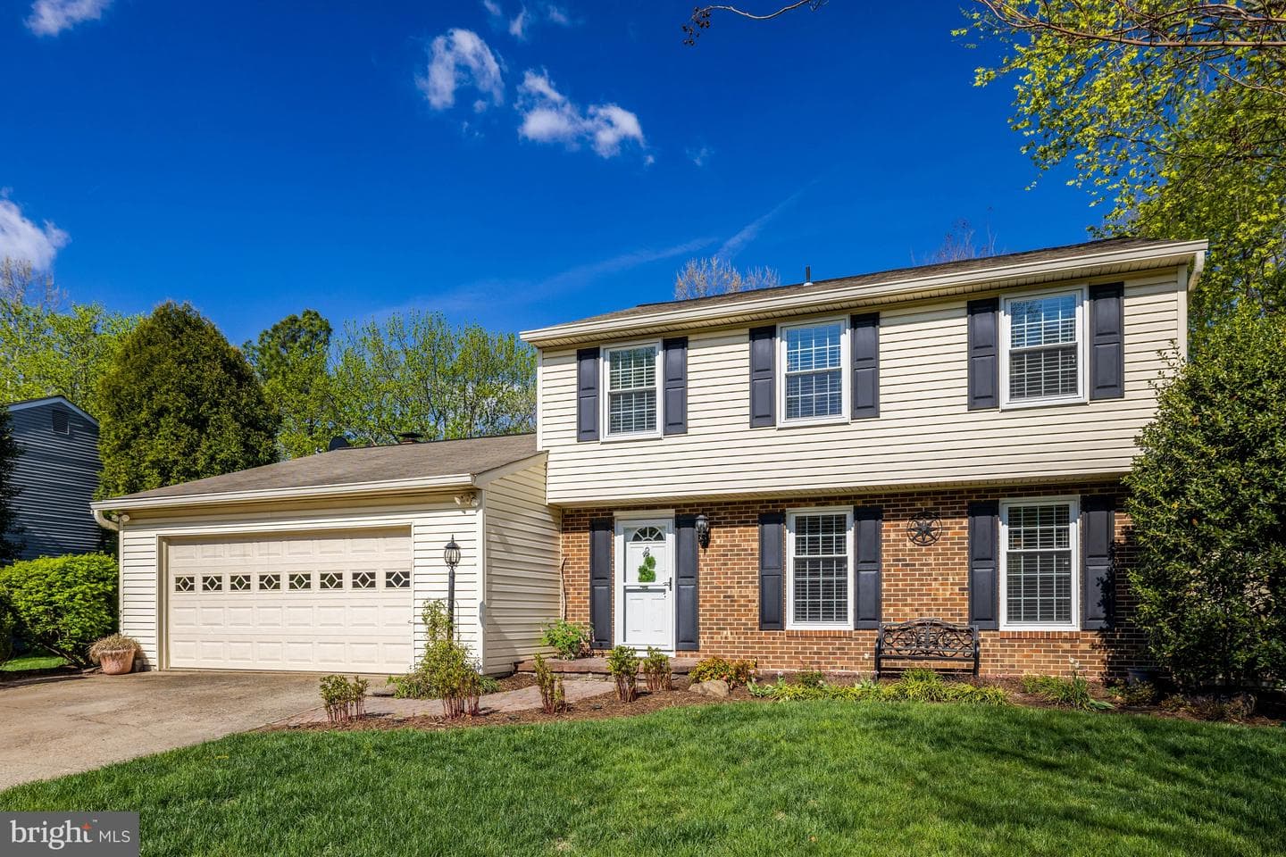 2212 Stirrup Iron Lane photo 3