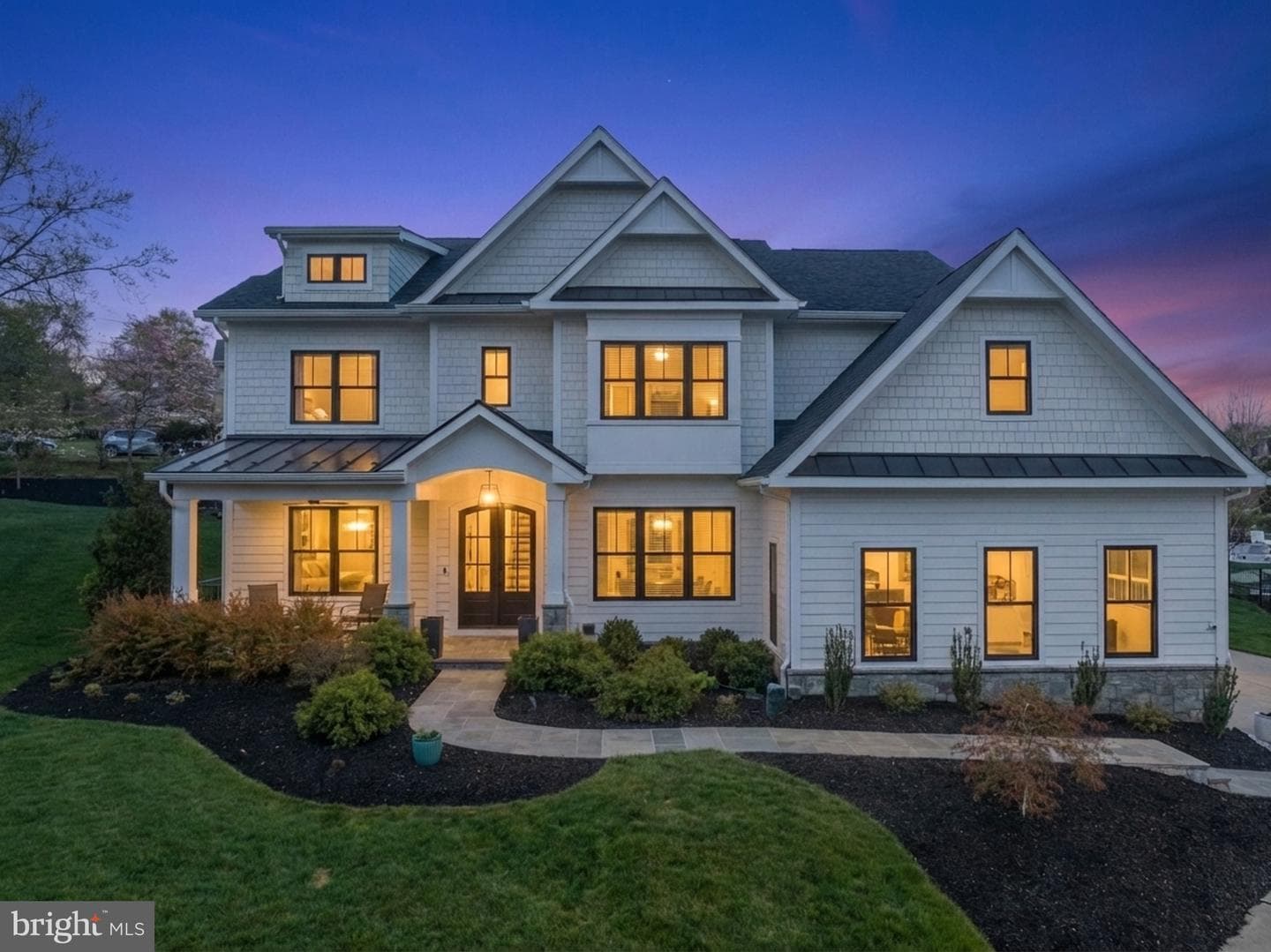 1118 Westbriar Court NE