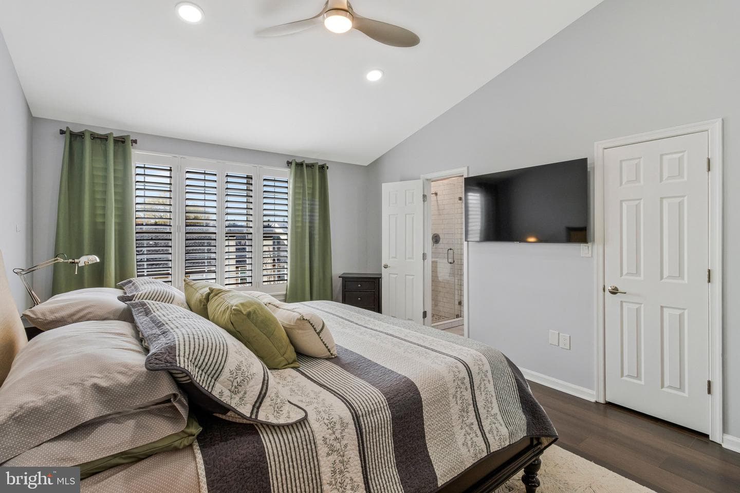 7406 Roudsby Court photo 25