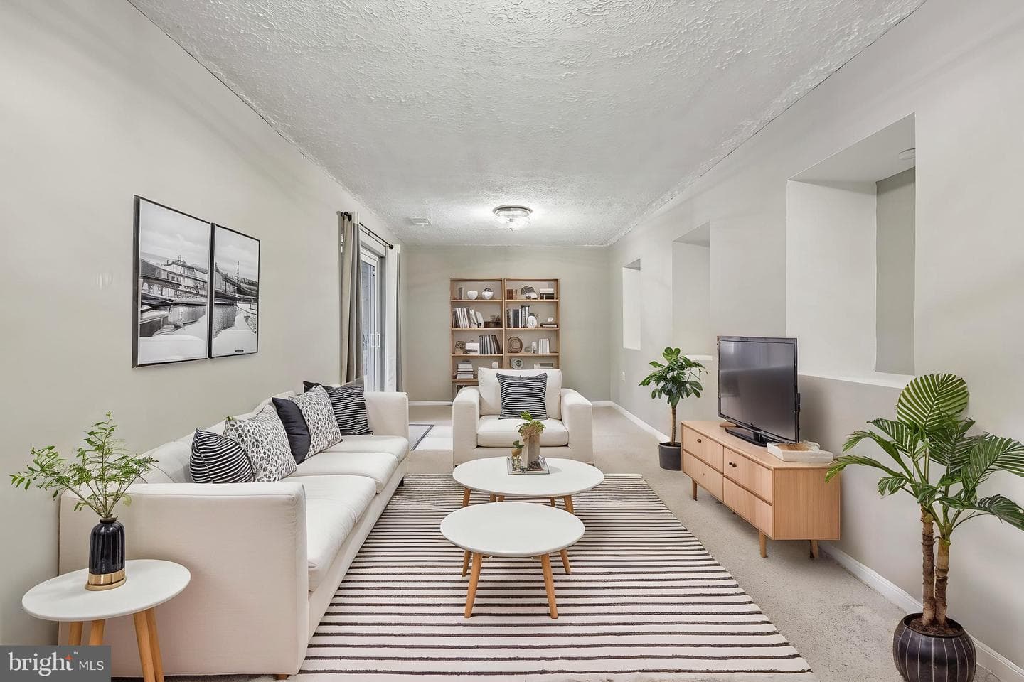 10209 Roberts Common Lane photo 26