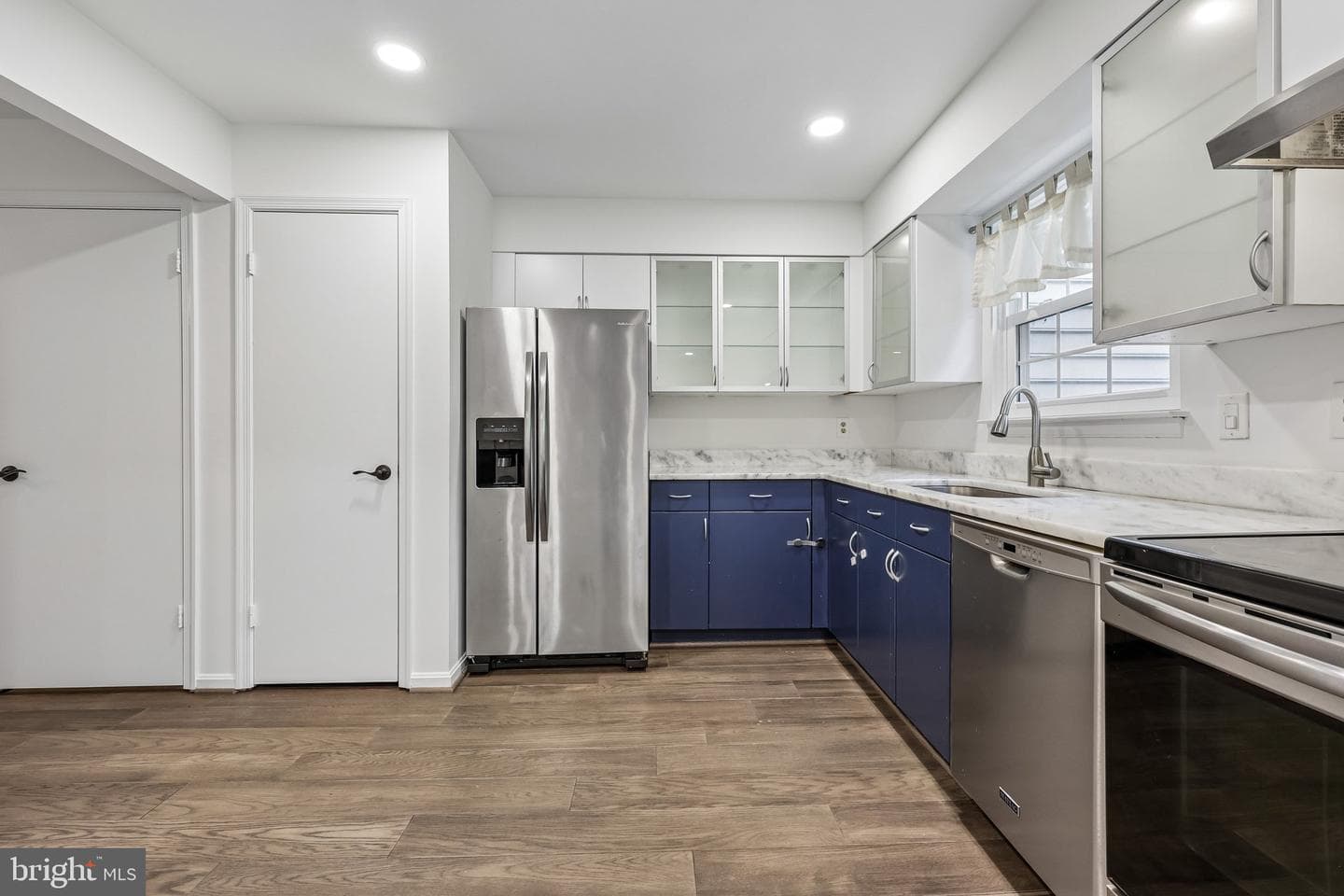 10209 Roberts Common Lane photo 9