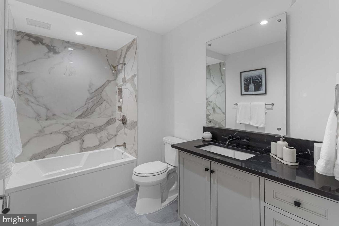 6718 Lowell Avenue #507 photo 9